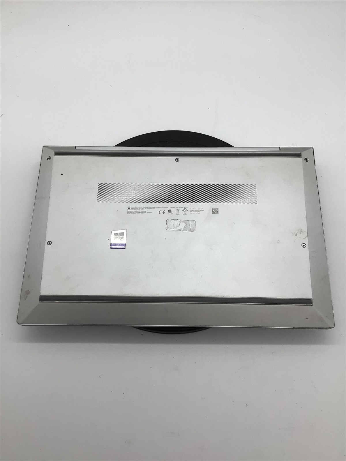 HP EliteBook 845 AMD Ryzen 5 PRO 4650U/8GB RAM/No SSD