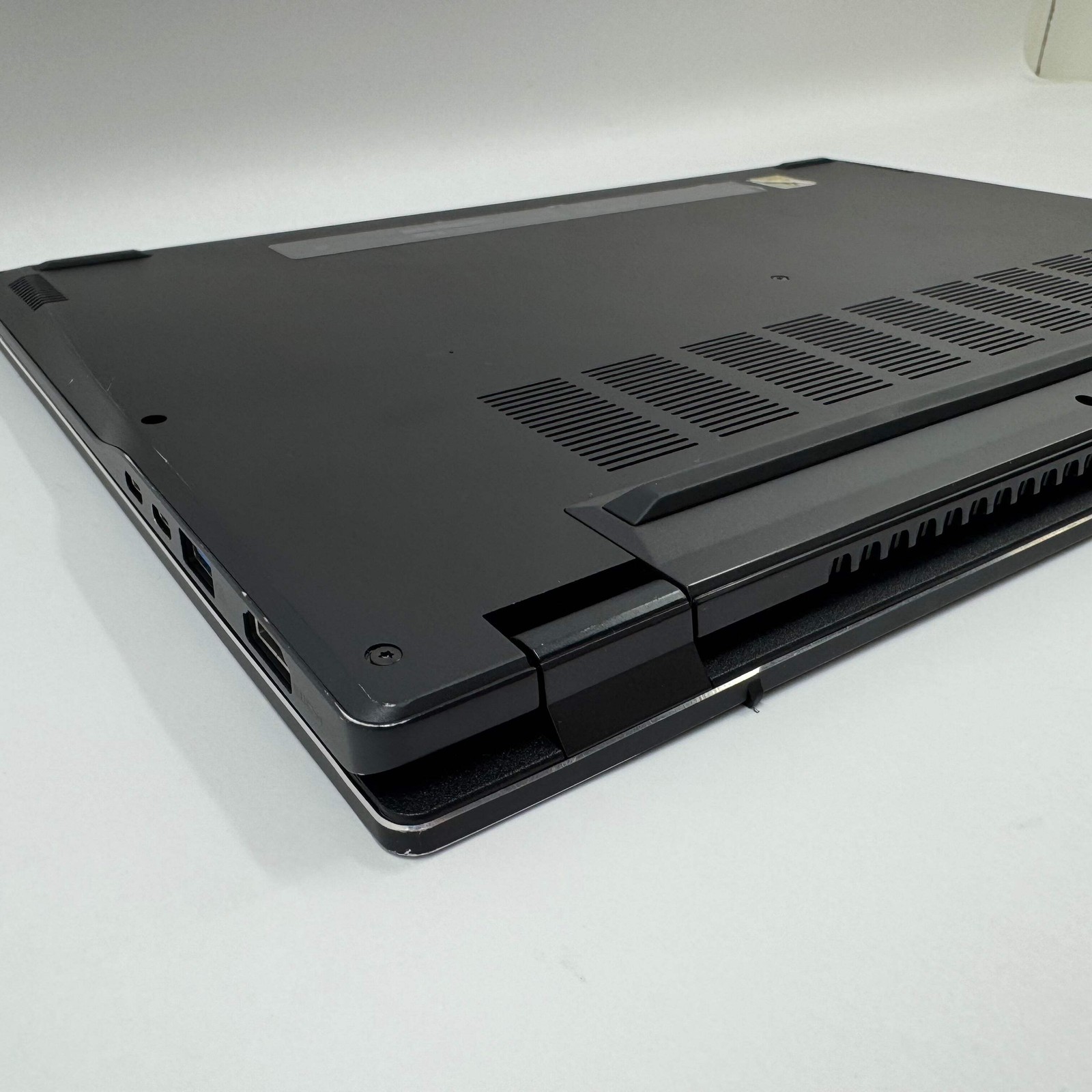 Acer Swift 16 AI N24Q11 16″ Core Ultra 7 256V 2.2GHz 16GB RAM 1TB SSD