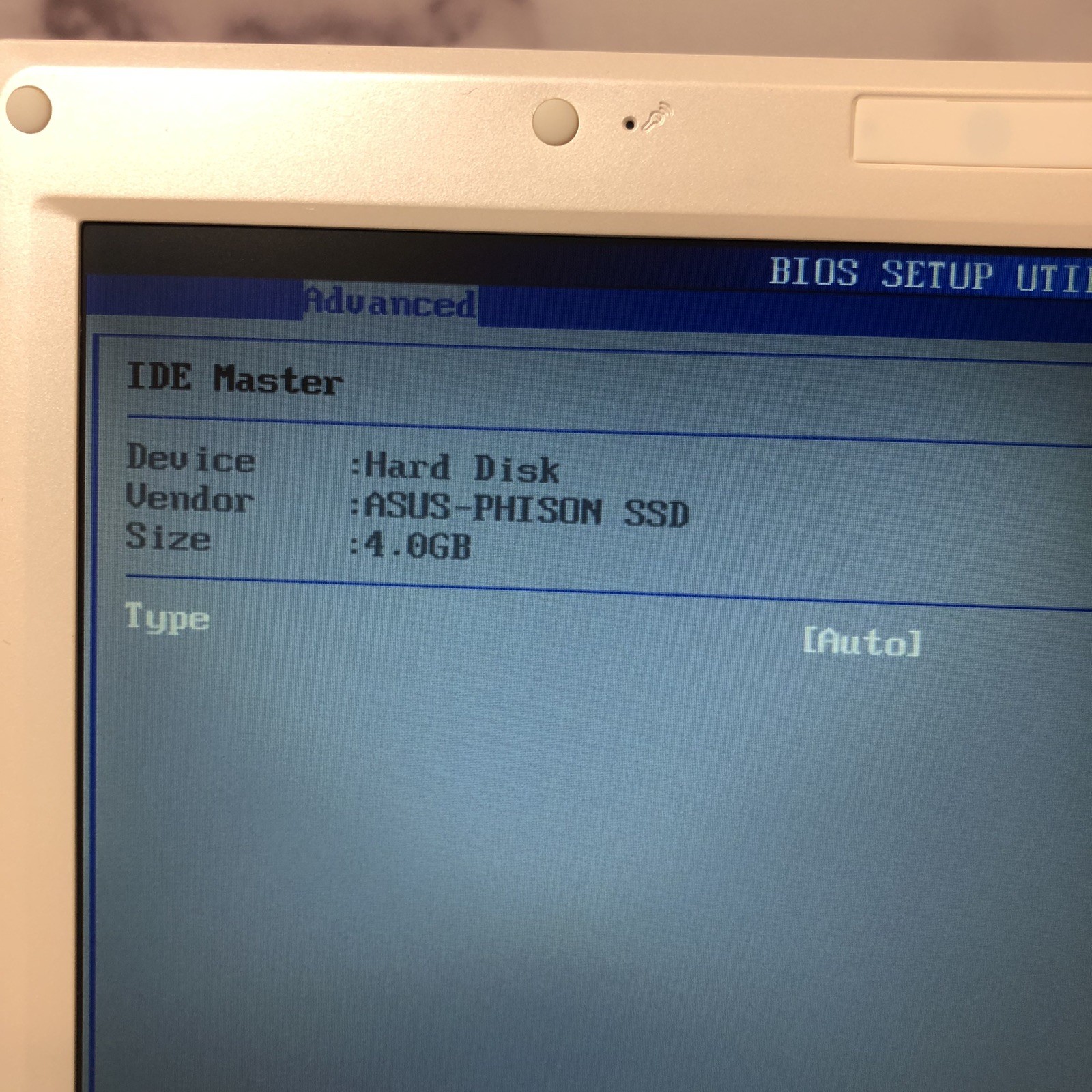 Asus Eee PC 900A Laptop 1.60 GHz, 1 GB RAM