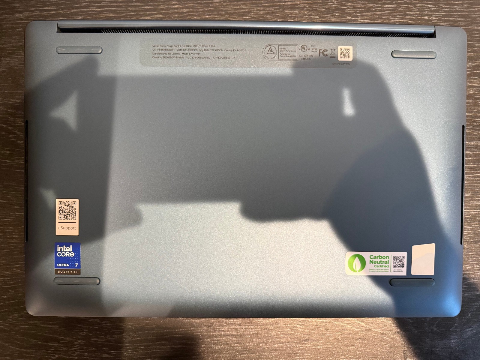 Lenovo Yoga Book 9i 14″ DUAL OLED 3K 16GB RAM Ultra 7 255H 1TB SSD Laptop B