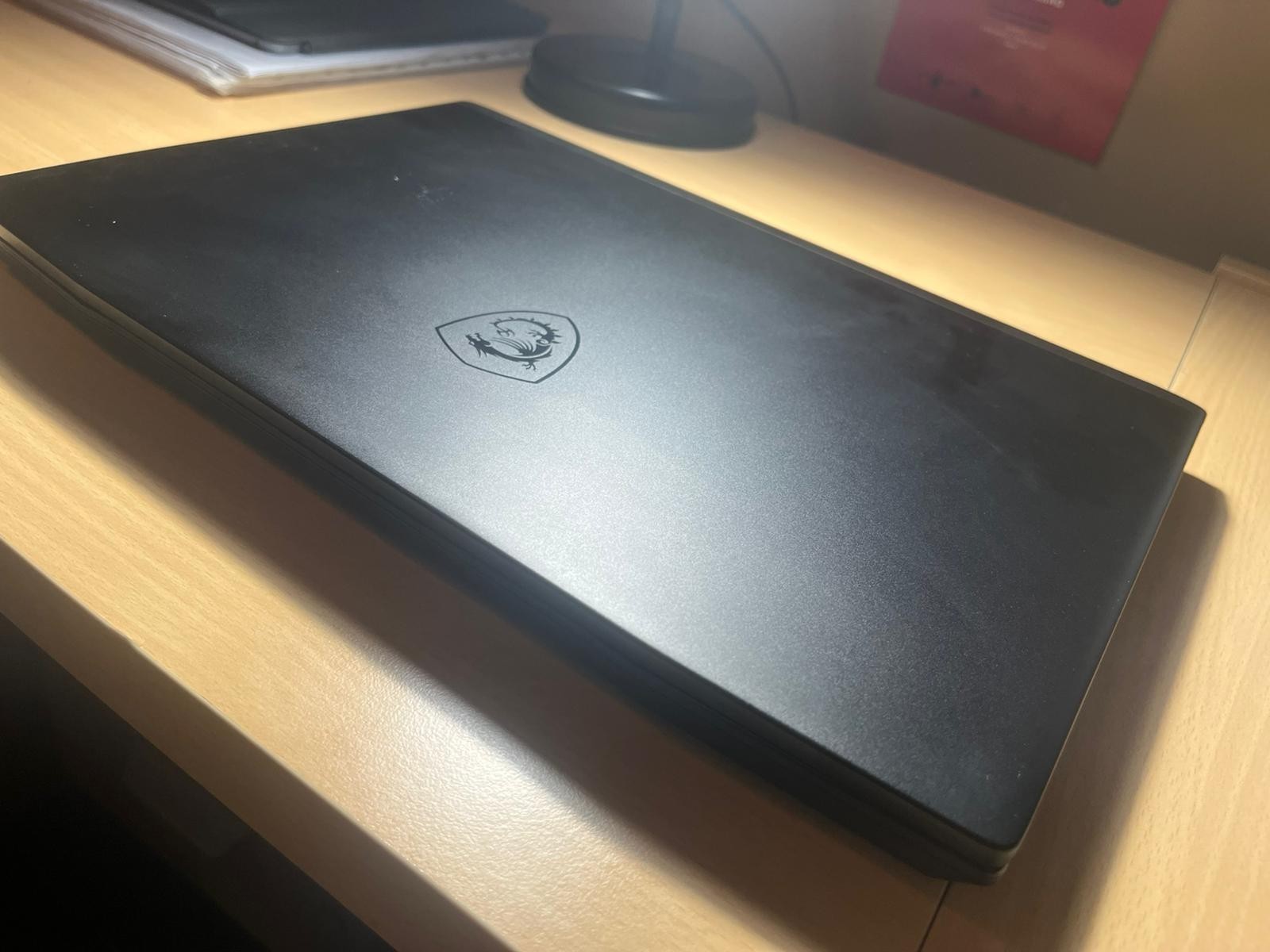portatil gaming MSI Creator M16