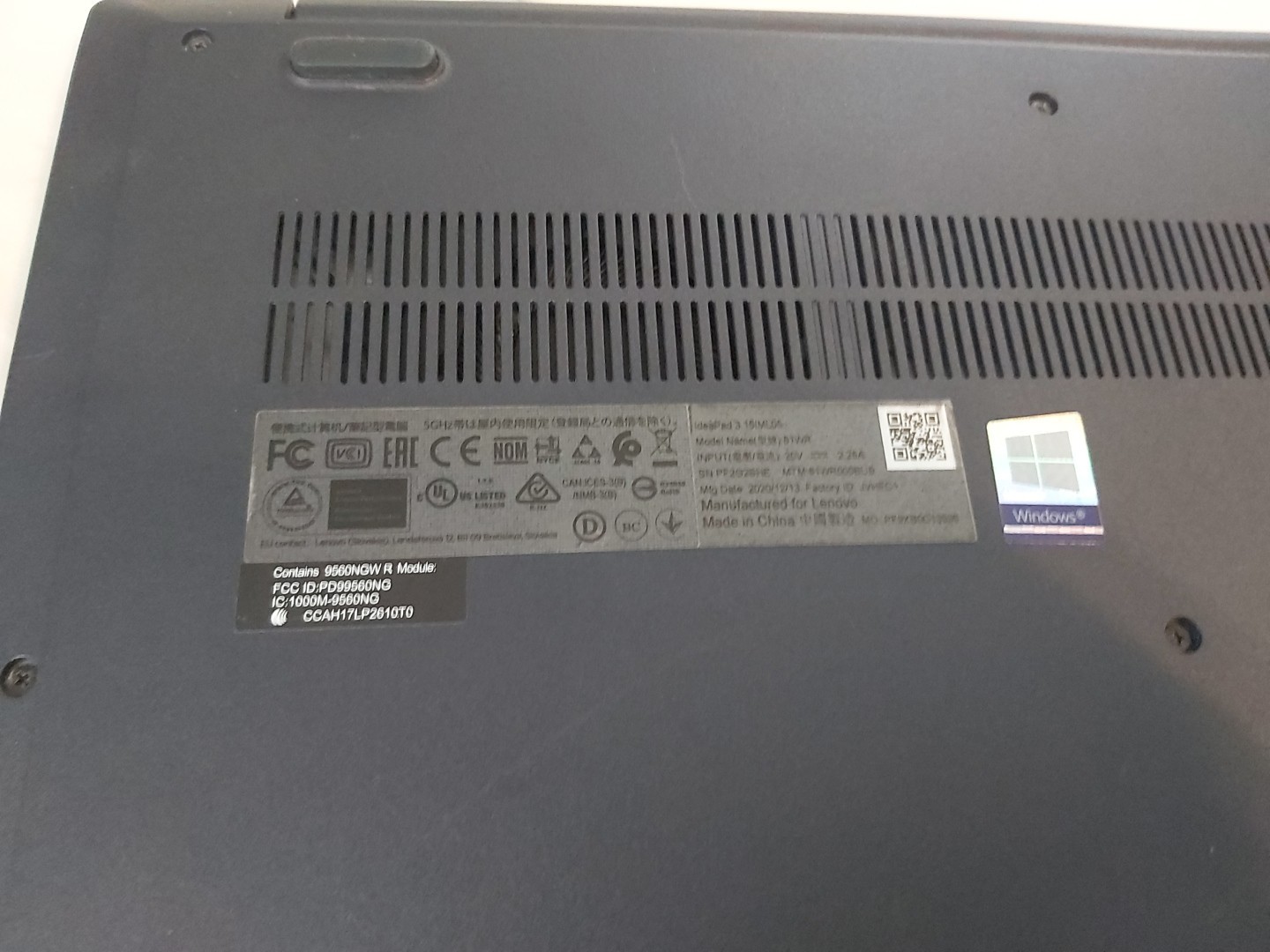 Lenovo IdeaPad 3i 15.6” (1TB SSD Intel Core i5-10210U 1.3GHz 20GB RAM) Laptop