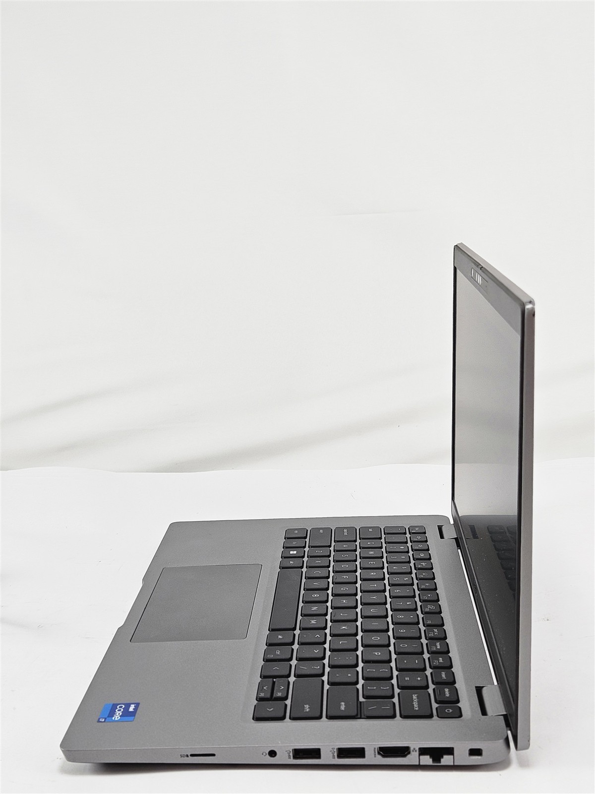 Dell Latitude 5430 i7-1265U 16GB 512GB SSD 14″ Intel Iris Xe Graphics Business