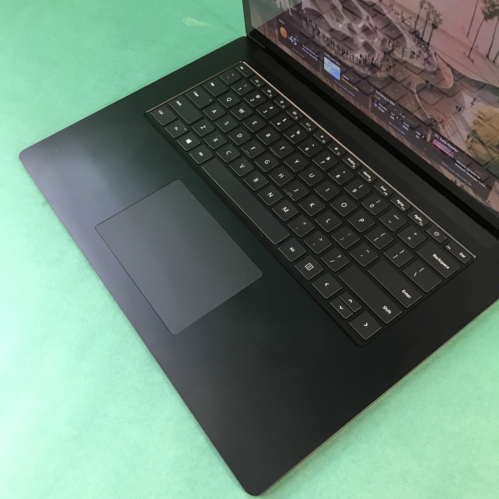 Microsoft Surface Laptop 4 15″ Touch i7-1185G7 512GB SSD 8GB RAM Win11Pro 1979