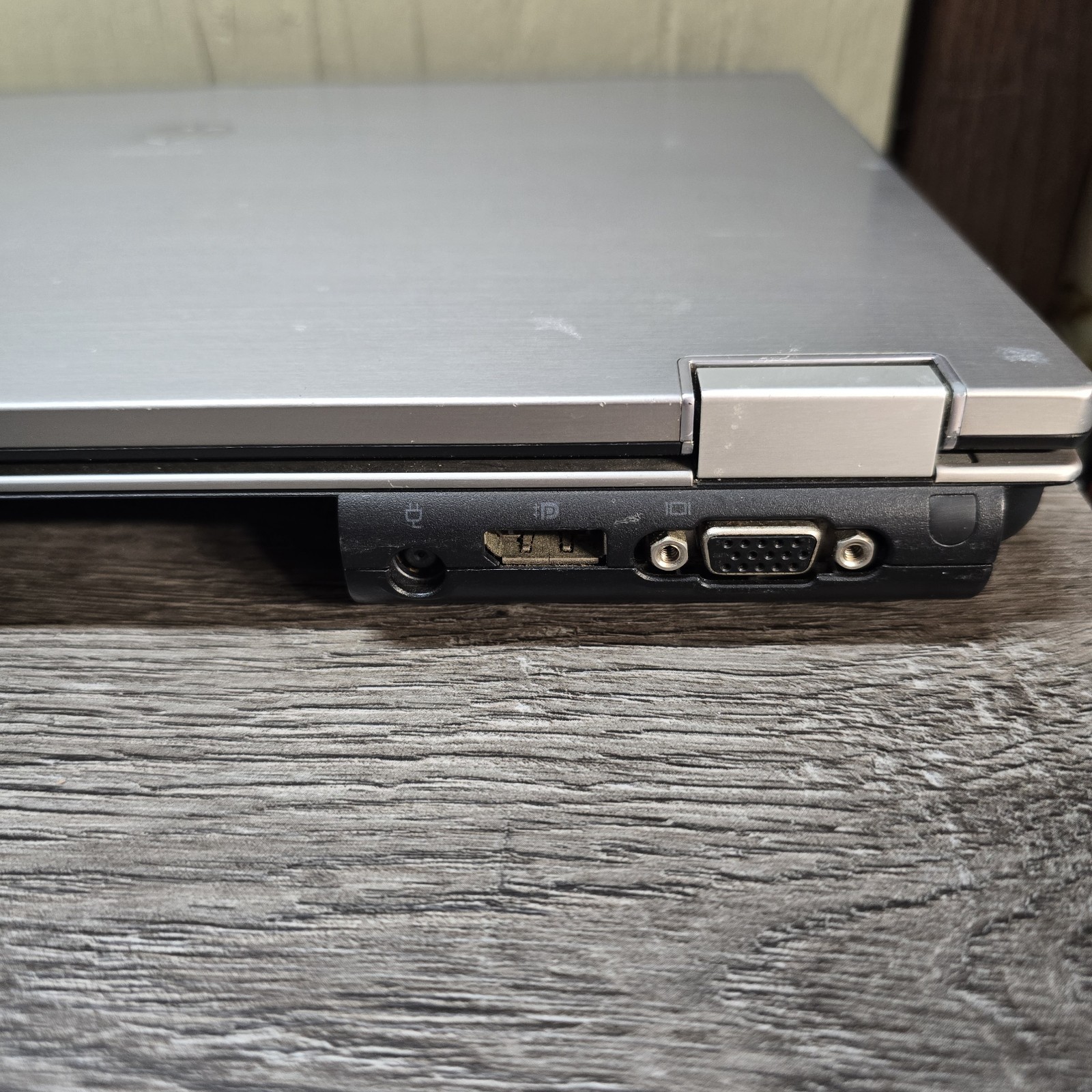 HP EliteBook 8440p i5-M520 2.40GHz 1600×900 3GB RAM FOR PARTS No Charger