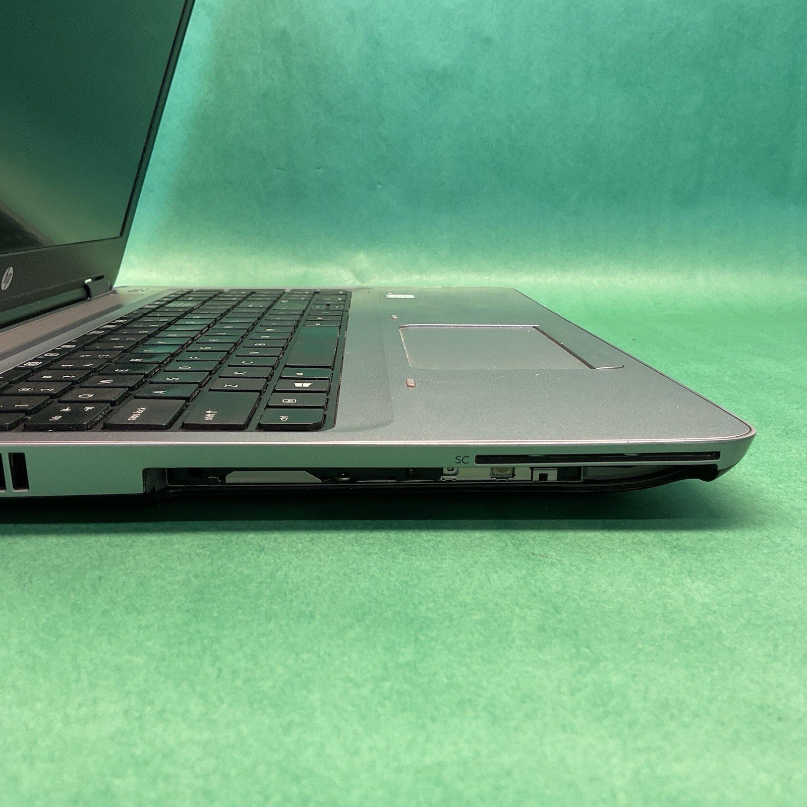 HP ProBook 650 G3 Intel Core i5-7200u – Powers On – NO HARD DRIVE- Untested