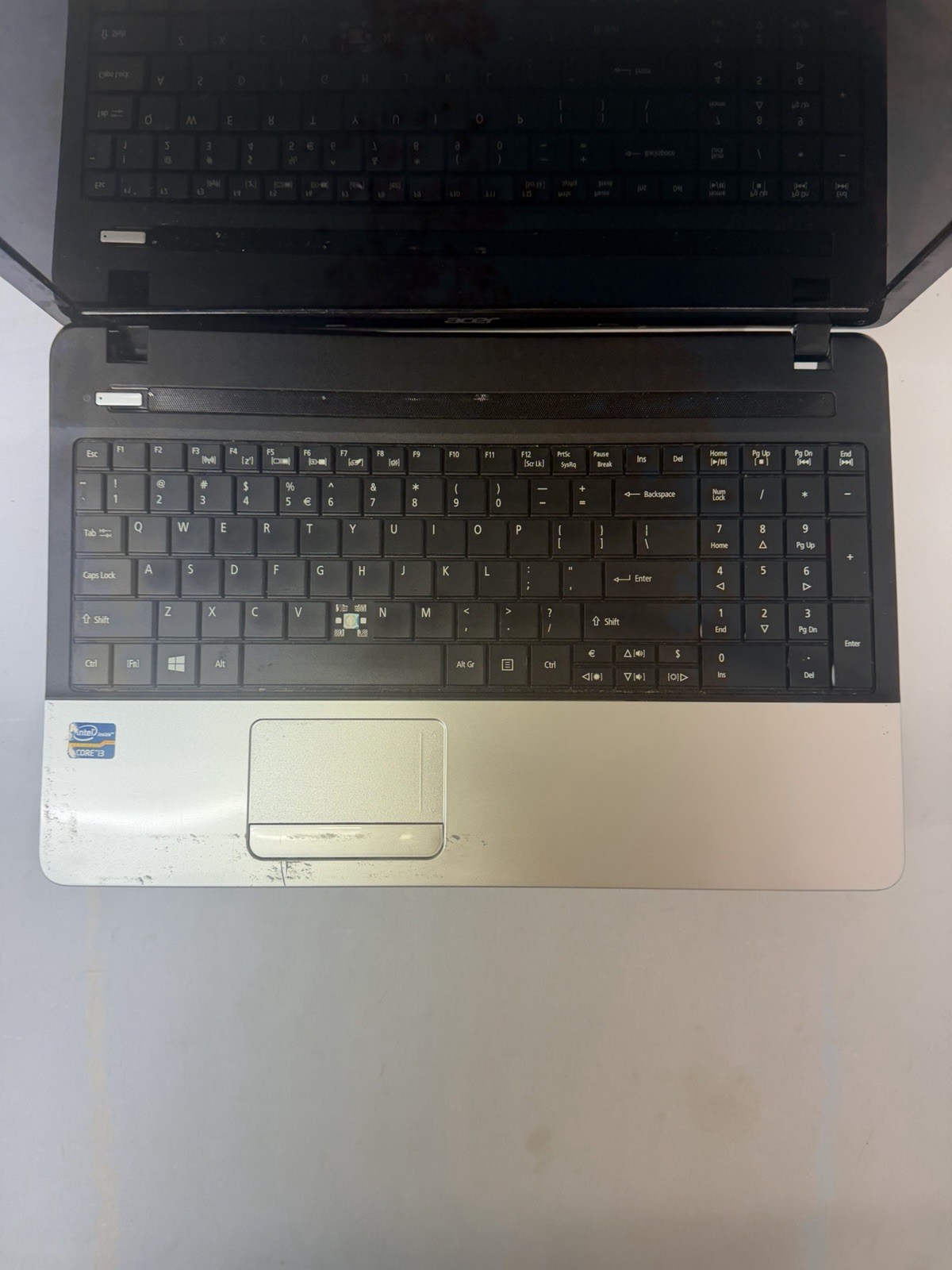 Acer Aspire E1-Q5WPH Laptop – Unknown if Screen is Good- Intel i3- Read Des