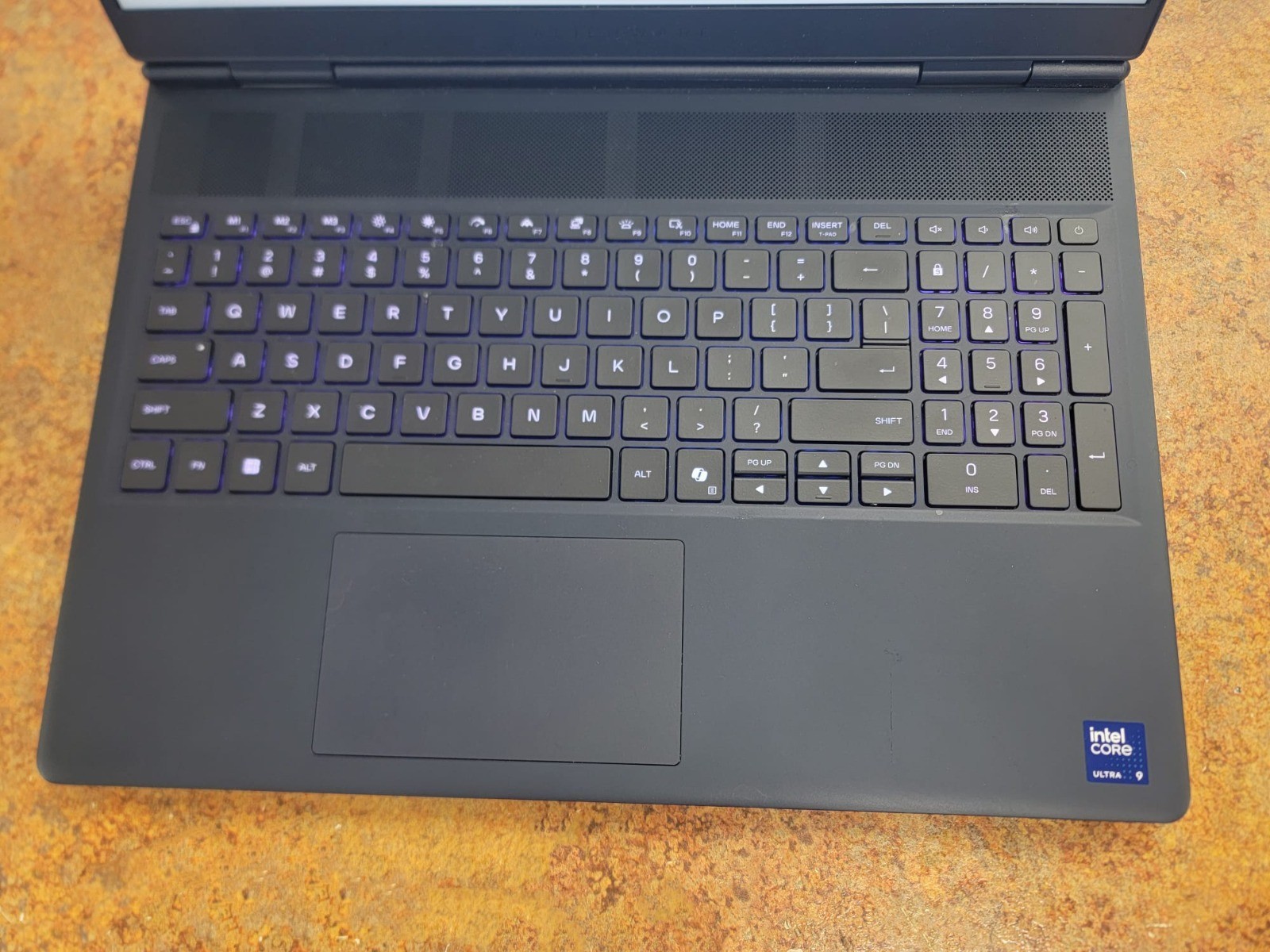 Alienware Aurora 16x e Ultra 9 275HX 32GB RAM 1TB SSD Nvidia RTX 5060 Laptop