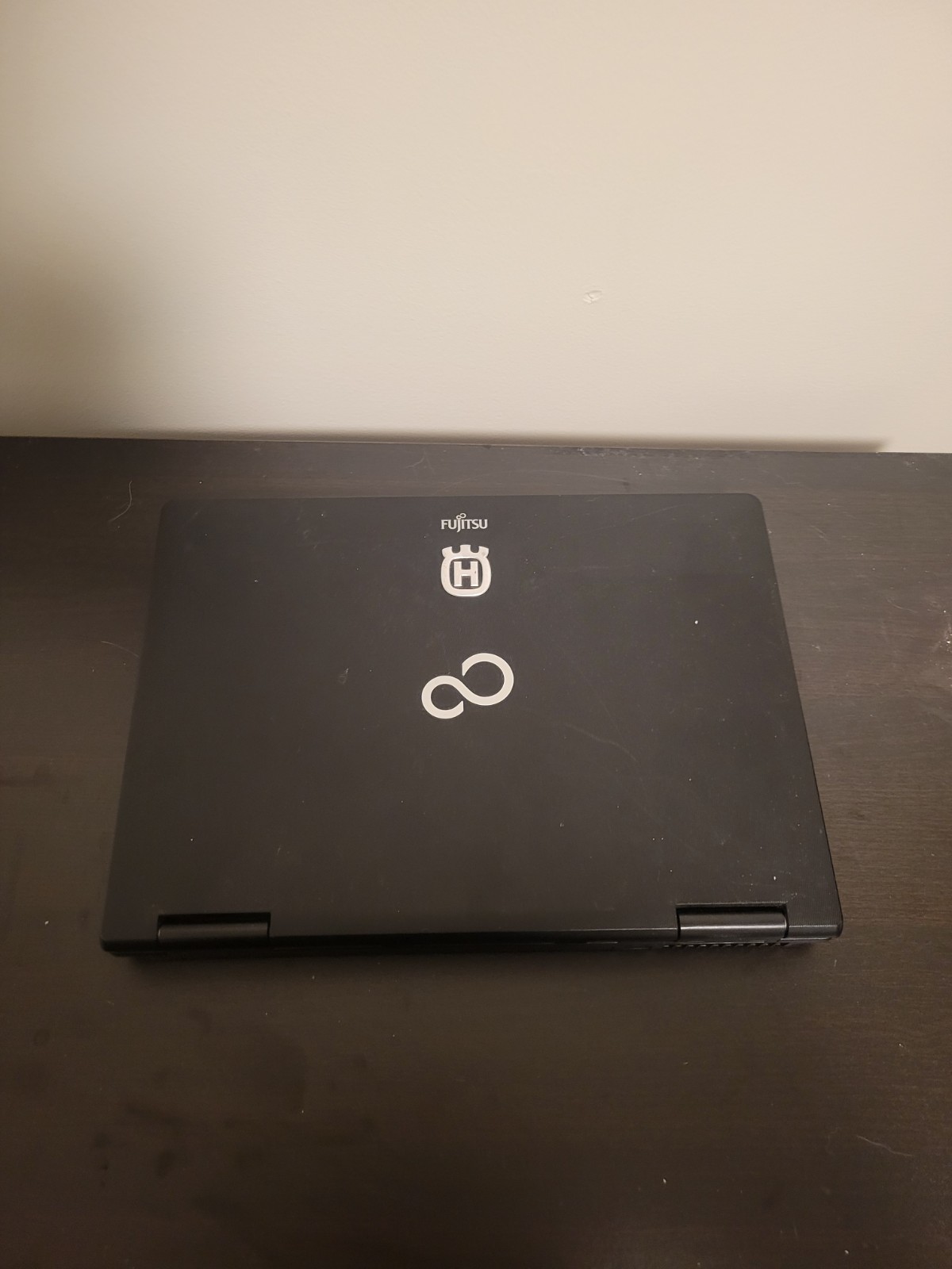 Fujitsu LifeBook 13.3″ Core i5 2.5-2.99GHz 8GB 128GB SSD Charger