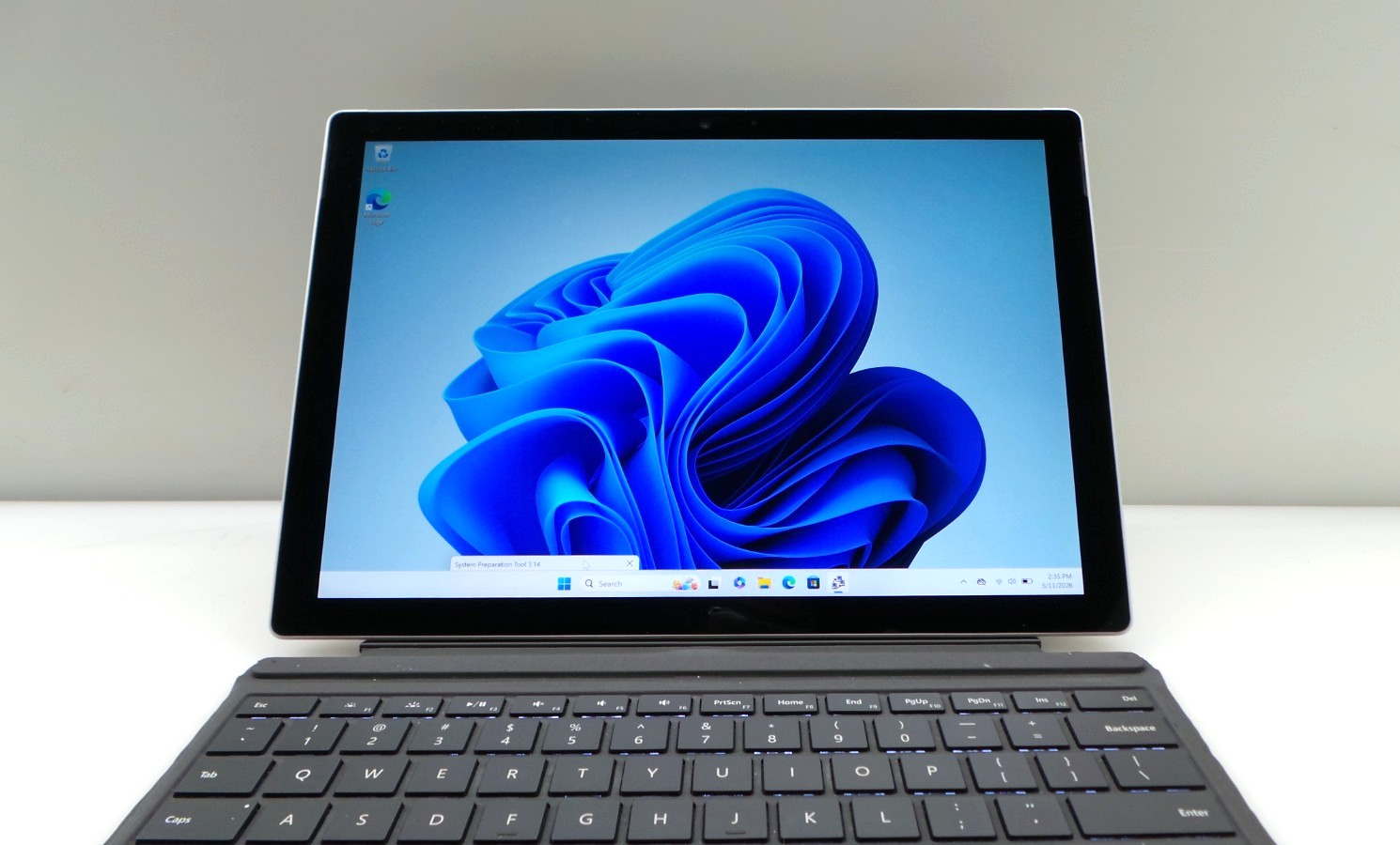 Microsoft Surface Pro 6 12.3″ | i5-8250U 1.60GHz 8GB RAM 128GB SSD | WIN 11 PRO