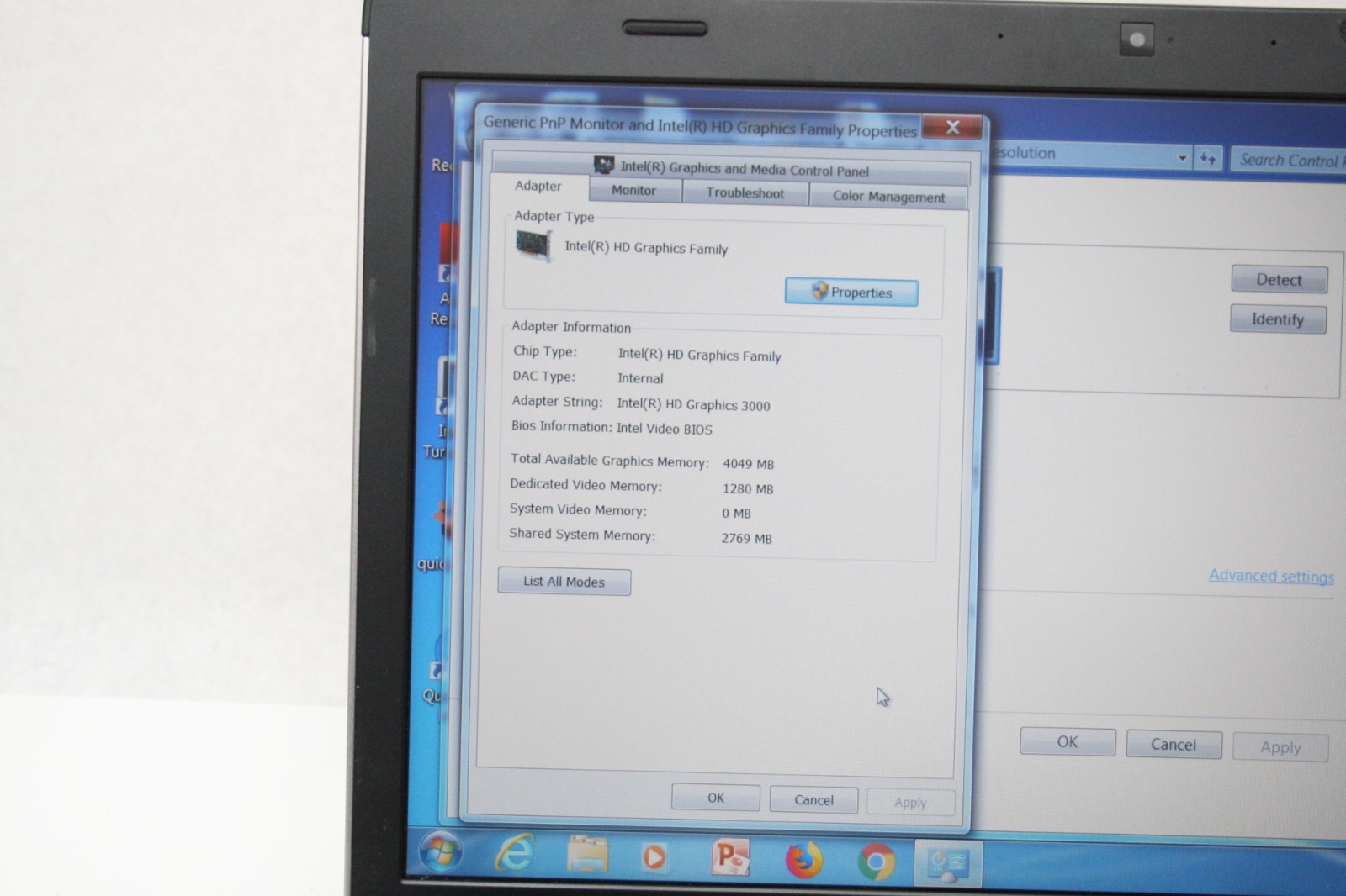 Dell Vostro 3550 Laptop Intel Core i5-2410M @2.30 GHz 6GB 500GB HDD Win 7 Pro