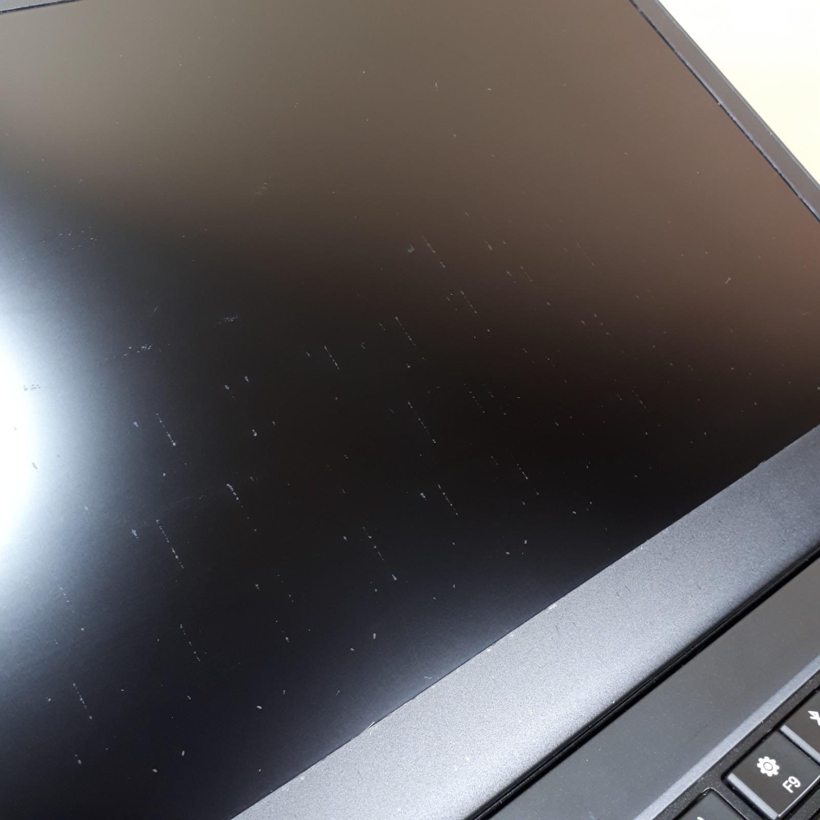Lenovo ThinkPad T470s 14″ Laptop i7 vPro 2GB RAM For Parts AS IS *Read* H4041