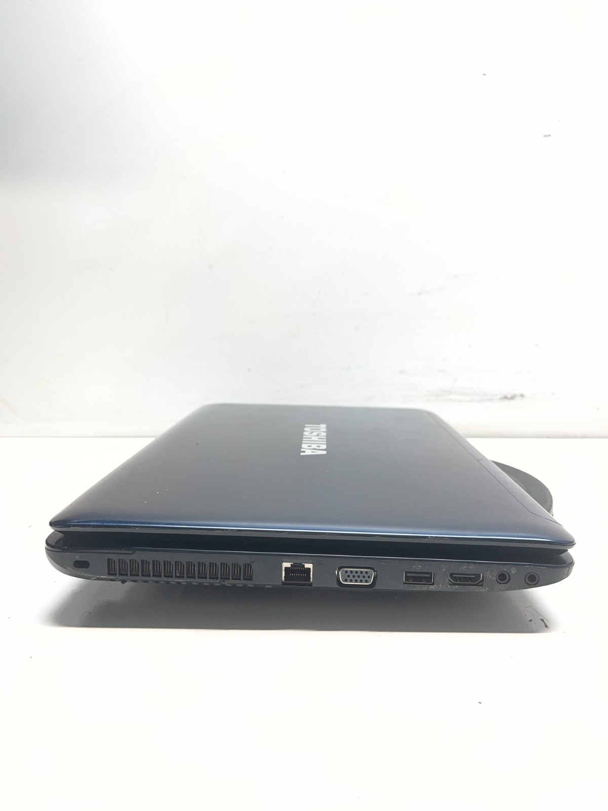 Toshiba Satellite L755-S5175 Intel Core i5-2450M 2.50GHz 8GB NO HDD
