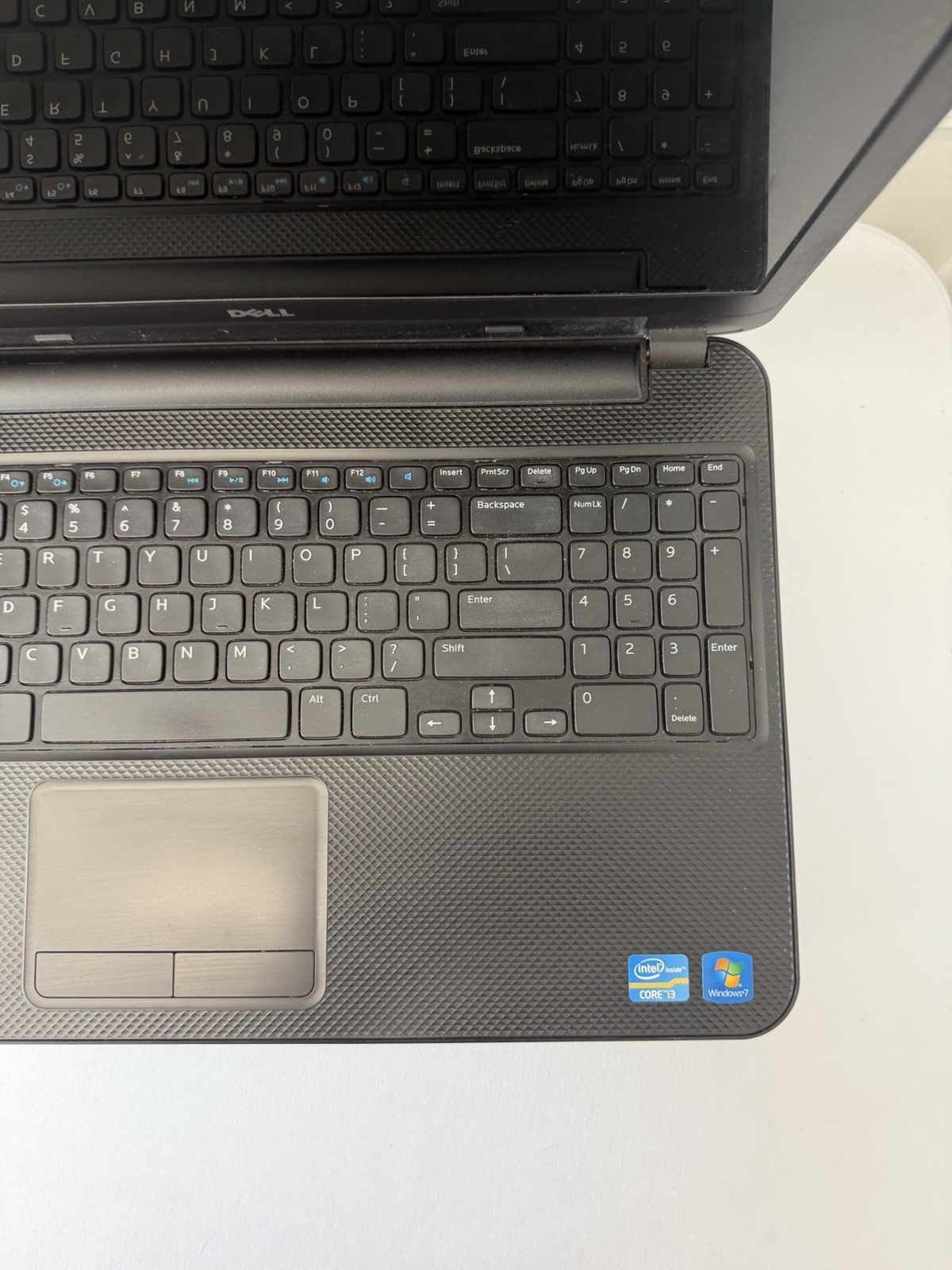 Dell Inspiron 3521 Laptop – Good Screen – Intel i3-3227U – Read Des