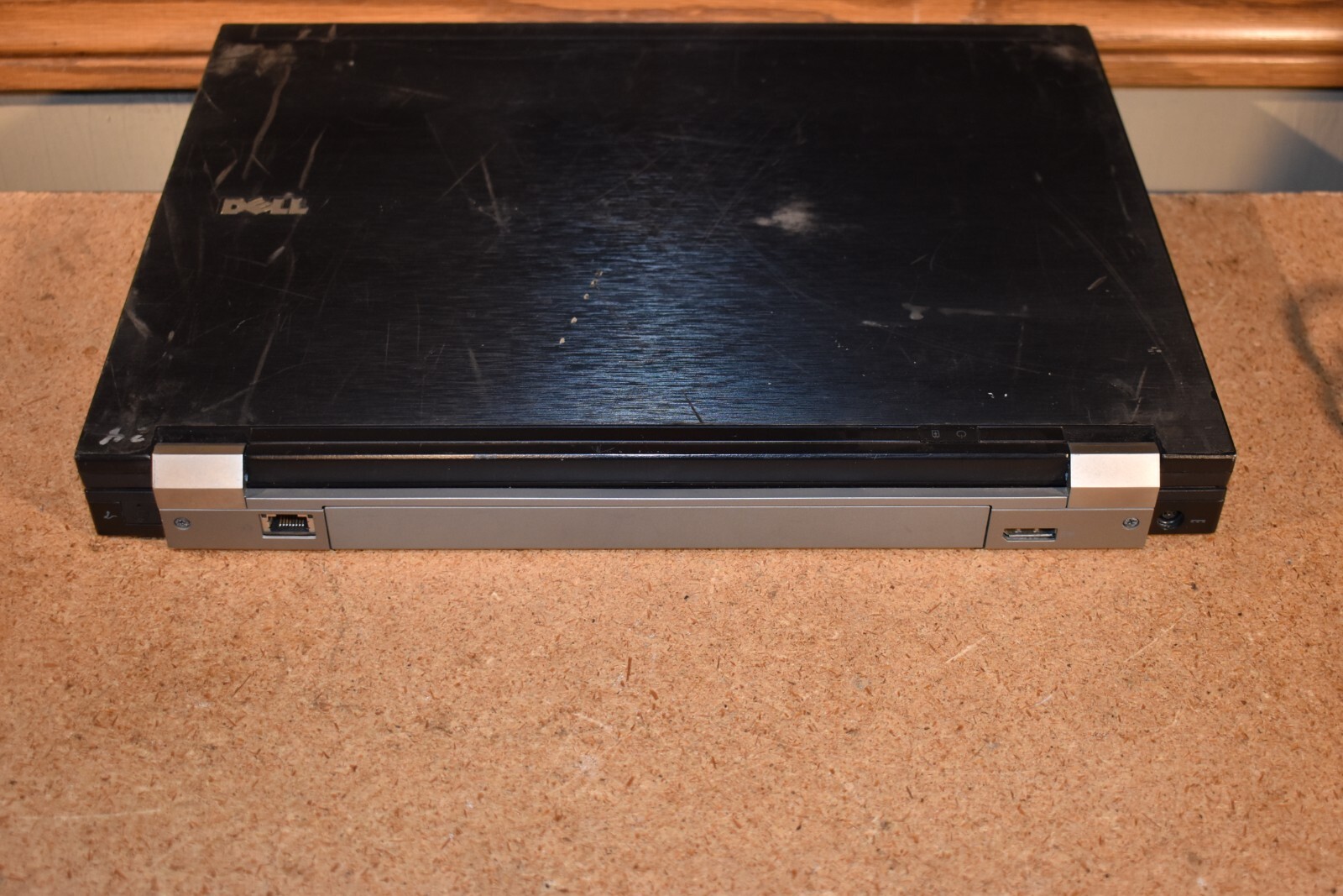 Dell Latitude E6500 P8600 2.26GHz 4GB RAM 160GB HDD WUXGA 1920×1200 Windows XP