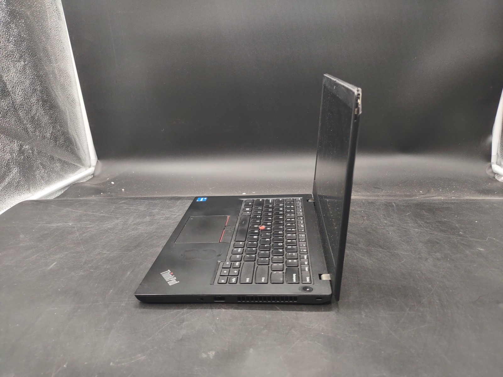 Lenovo Thinkpad L14 i5 1135G7 @ 2.40GHz 8GB RAM 256GB NVME NO OS