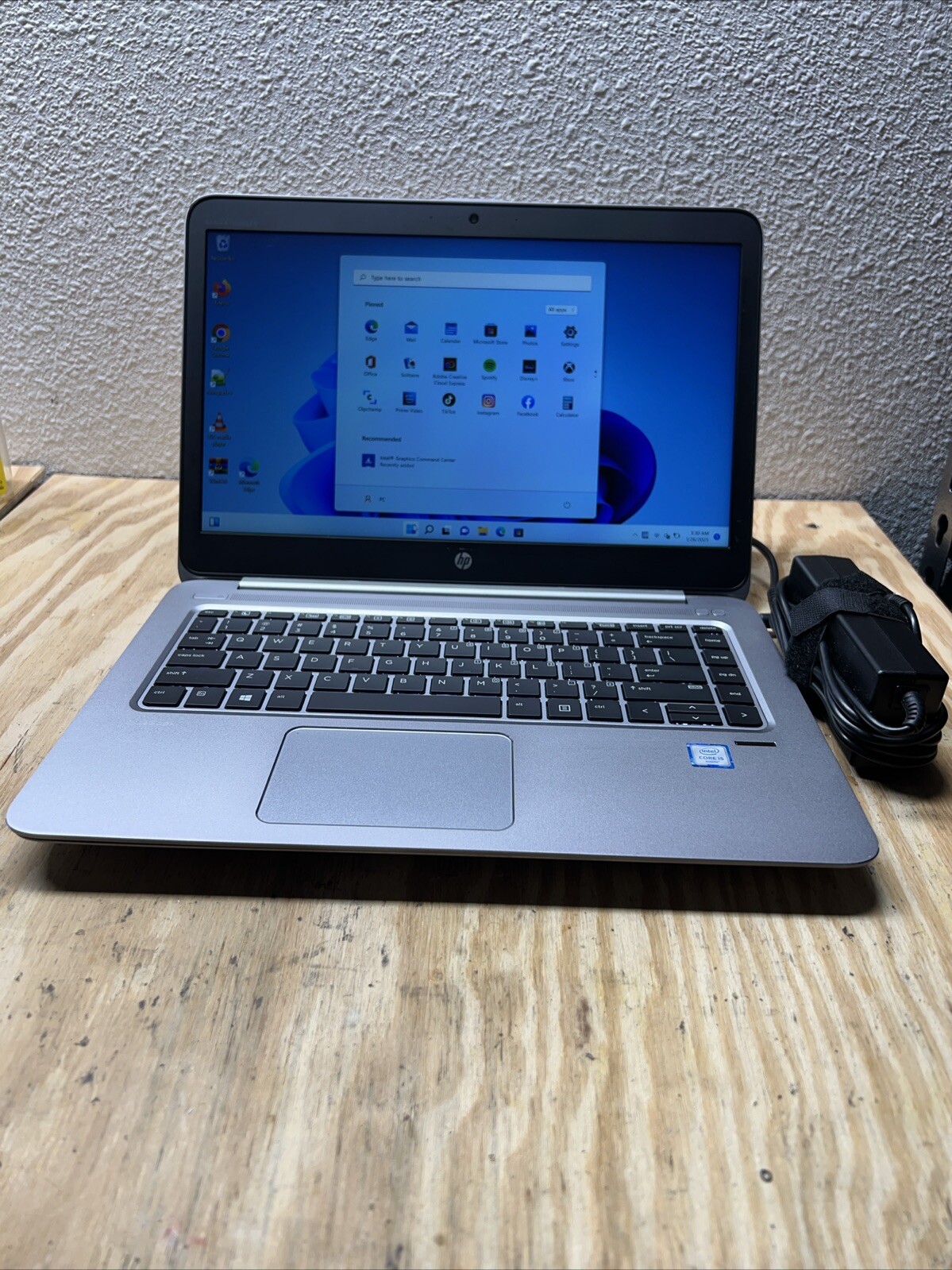 HP EliteBook Folio 1040 G3 Laptop i5-6200U @2.30GHz 8GB RAM 256GB SSD Win11Pro