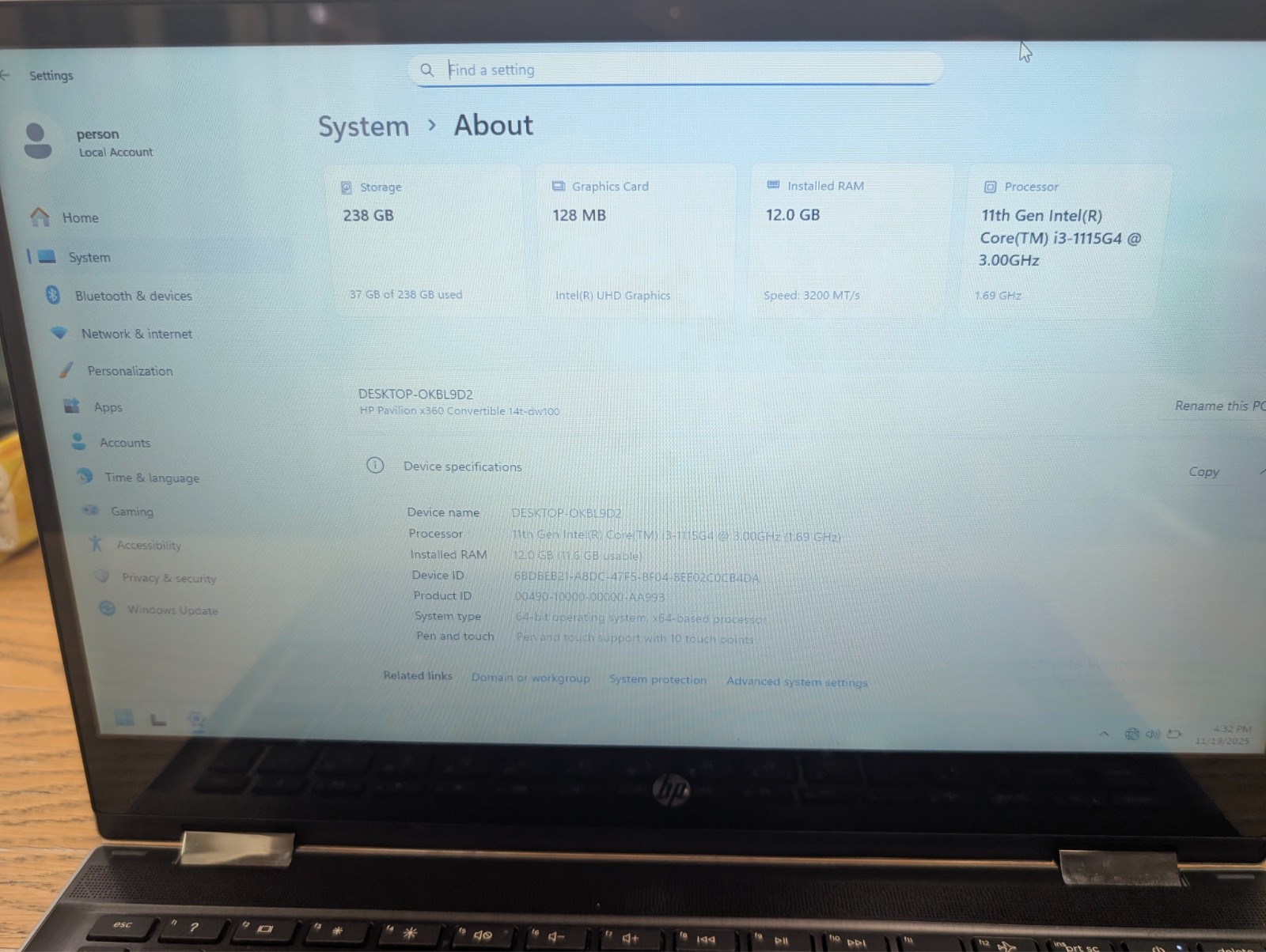 HP – Pavilion 14″ (256GB SSD, Intel Core i3-1125G4, 3.7Ghz, 12GB RAM) 2-in-1…
