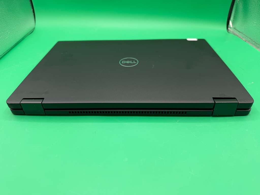 Dell Latitude 7390 2-in-1 Touch Laptop Core i7 16GB RAM Without Storage