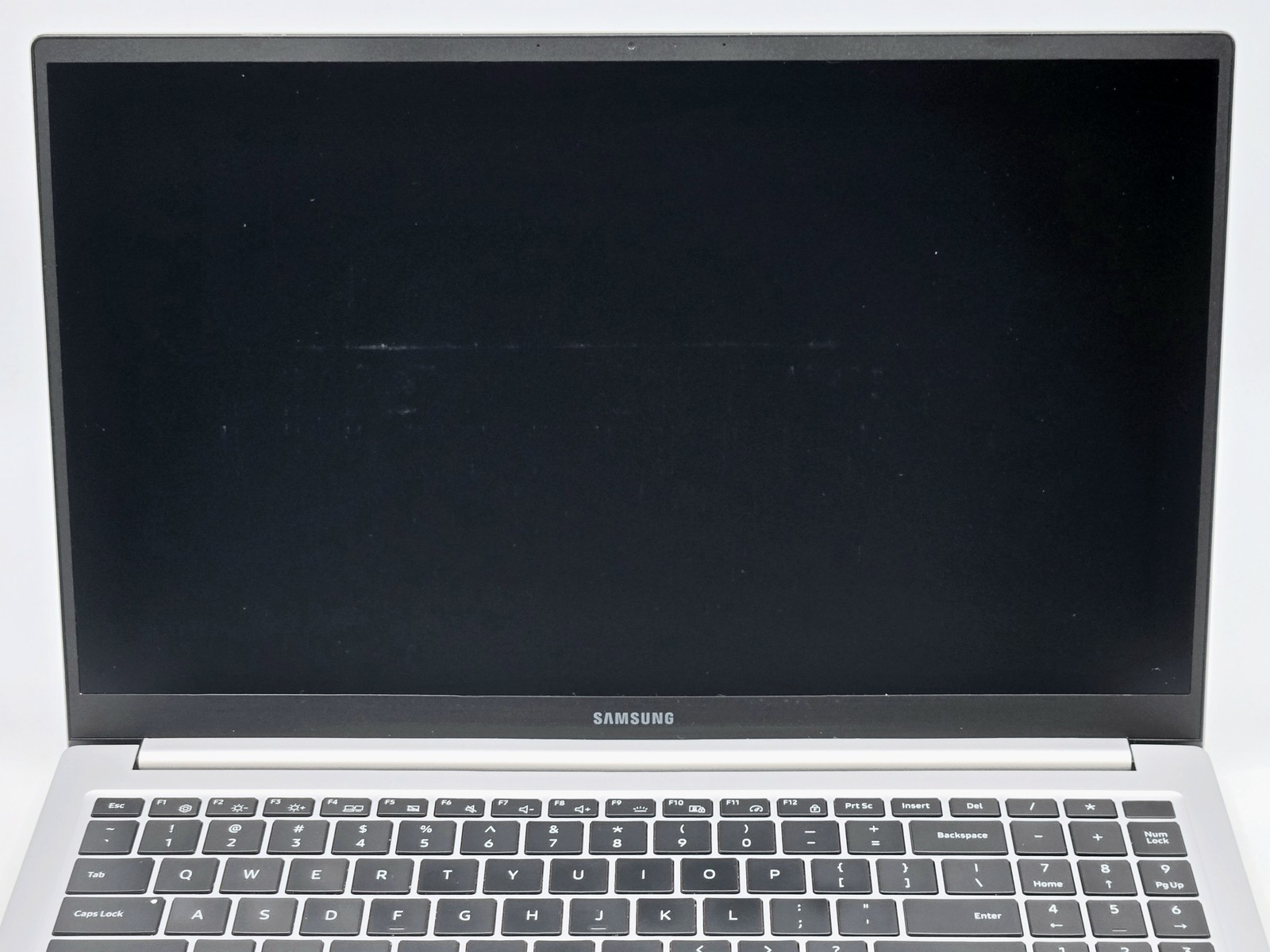 Samsung Galaxy Book4 15″ FHD 7 150U 512GB SSD 16GB W11 Webcam Backlit FPR