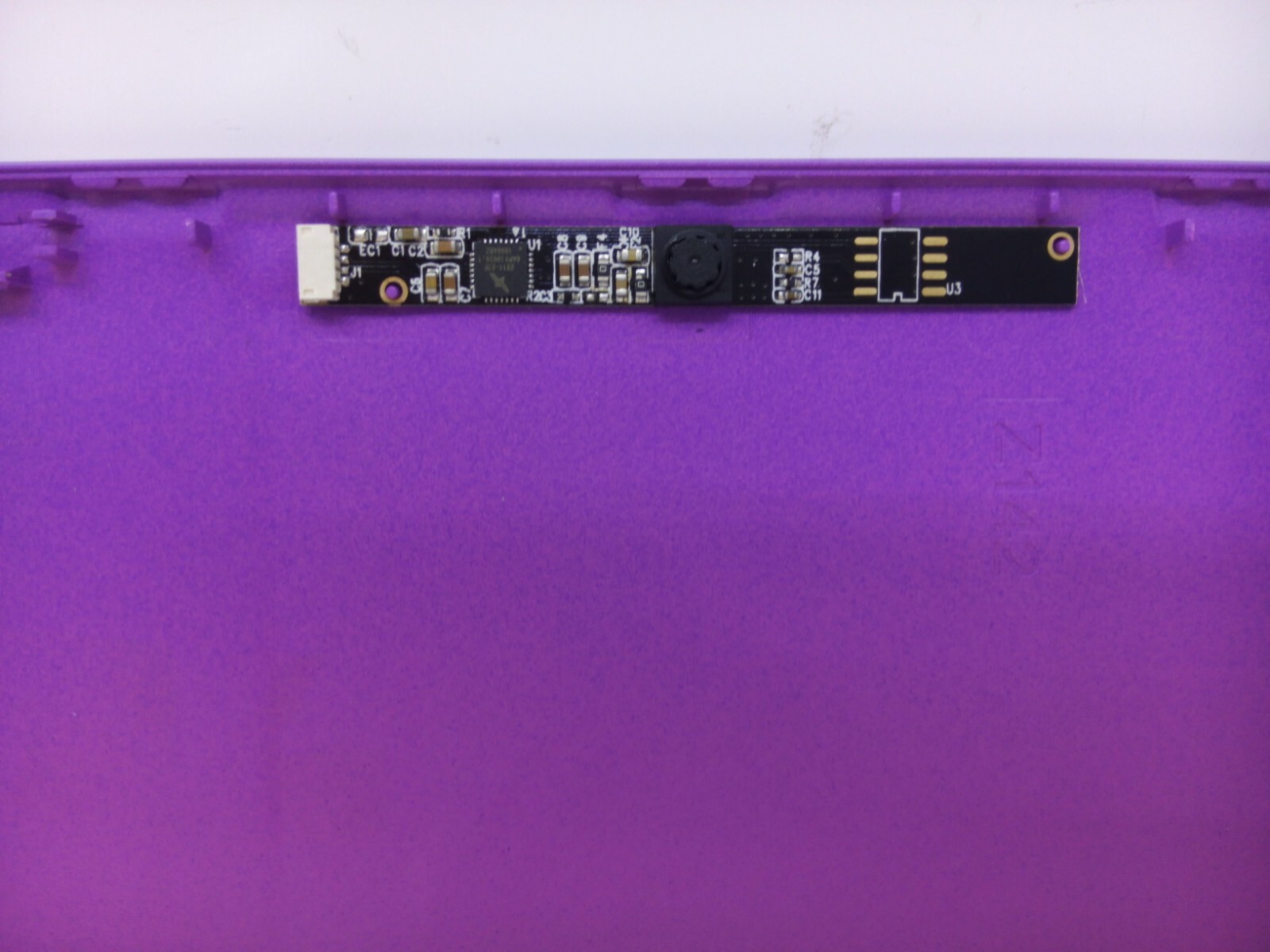 Ematic EWT147PR 14.1″ Purple Laptop LCD Back Top Cover + Hinges & Webcam 147