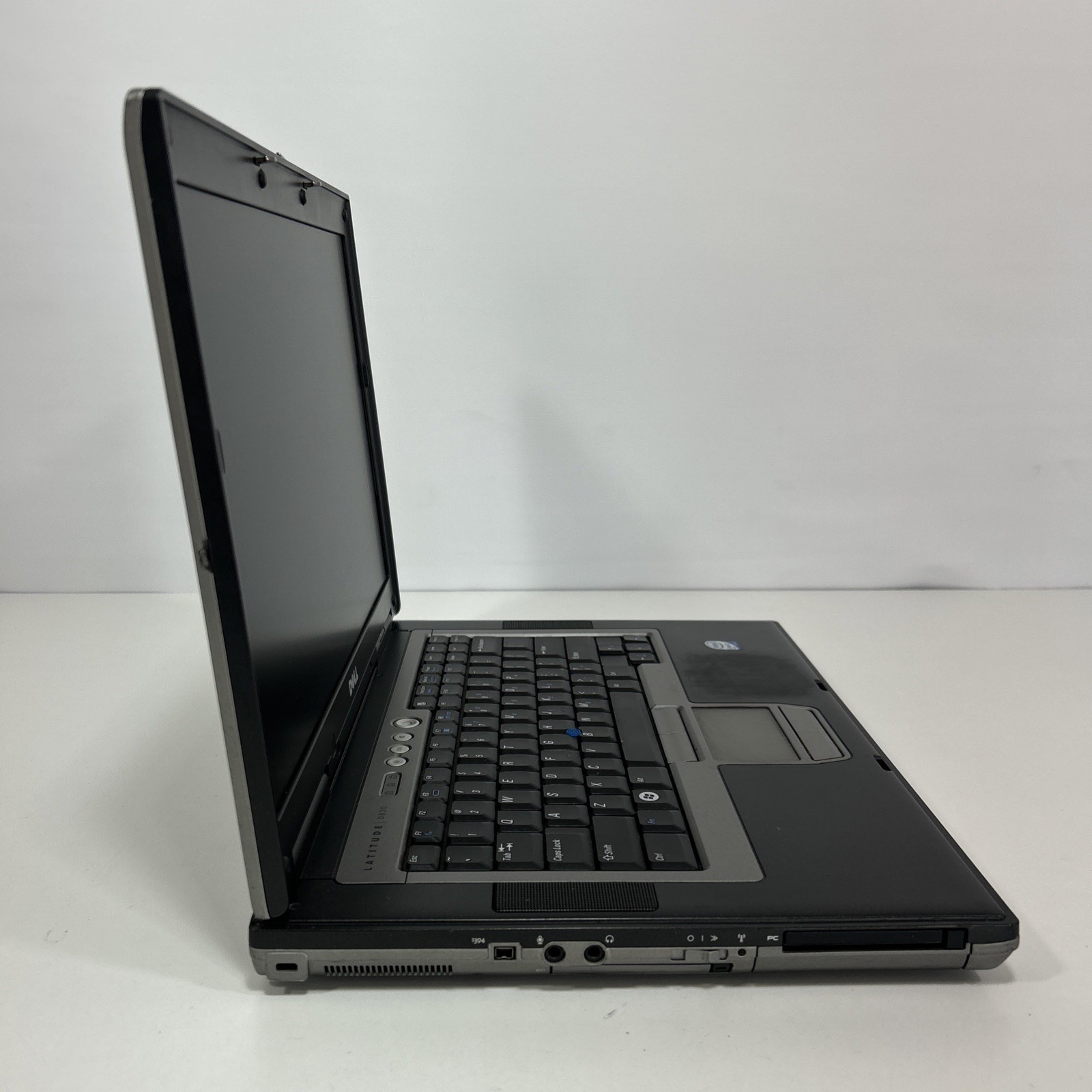 Dell Latitude D830 Core 2 Duo 2GB Ram 500GB HDD Win7Pro/WinXP Charger NO BATTERY