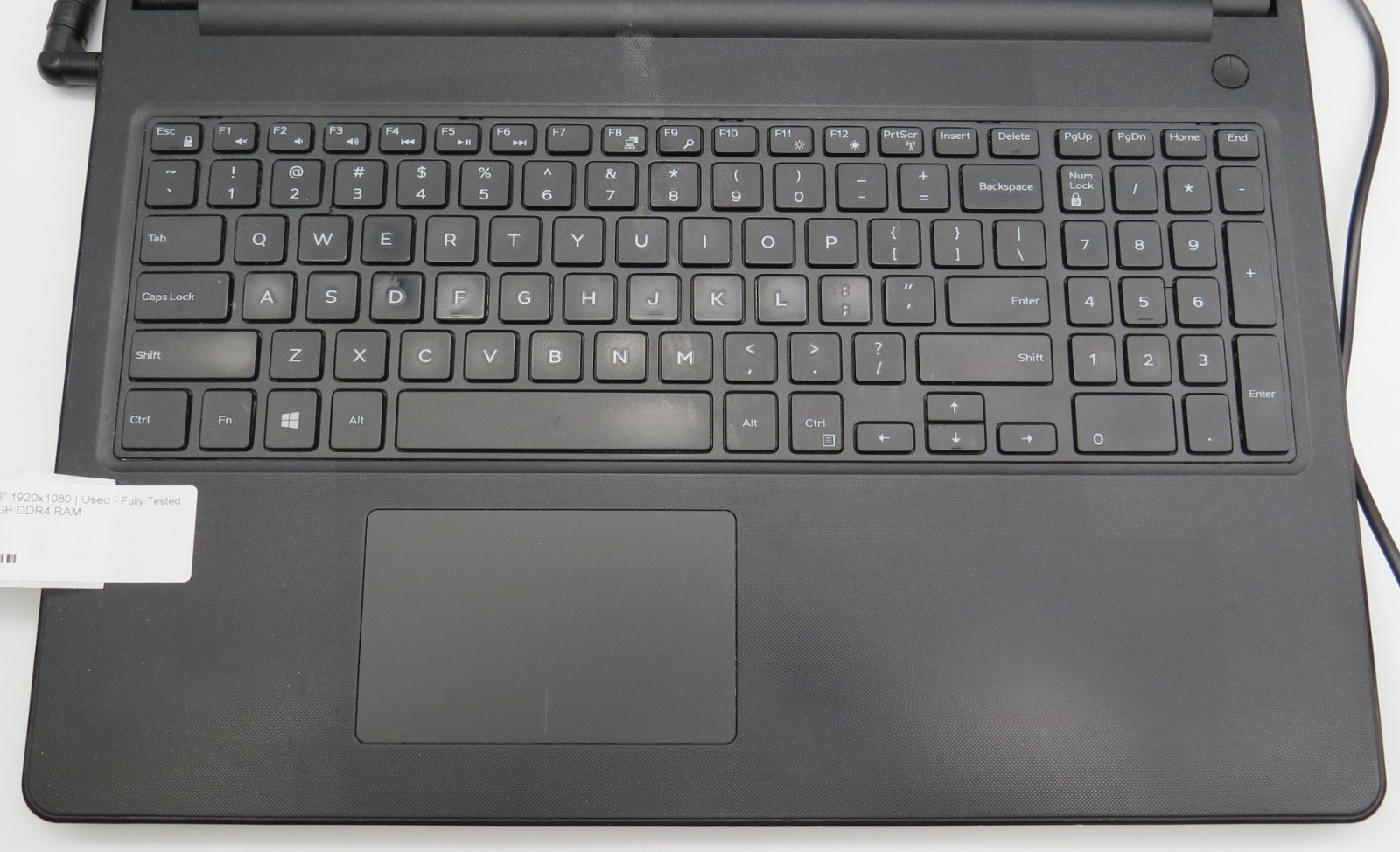 Dell Inspiron 15 3567-15.6″-i3-7130U@2.7GHz-8GB DDR4 RAM-NO STRG-NO OS **READ**