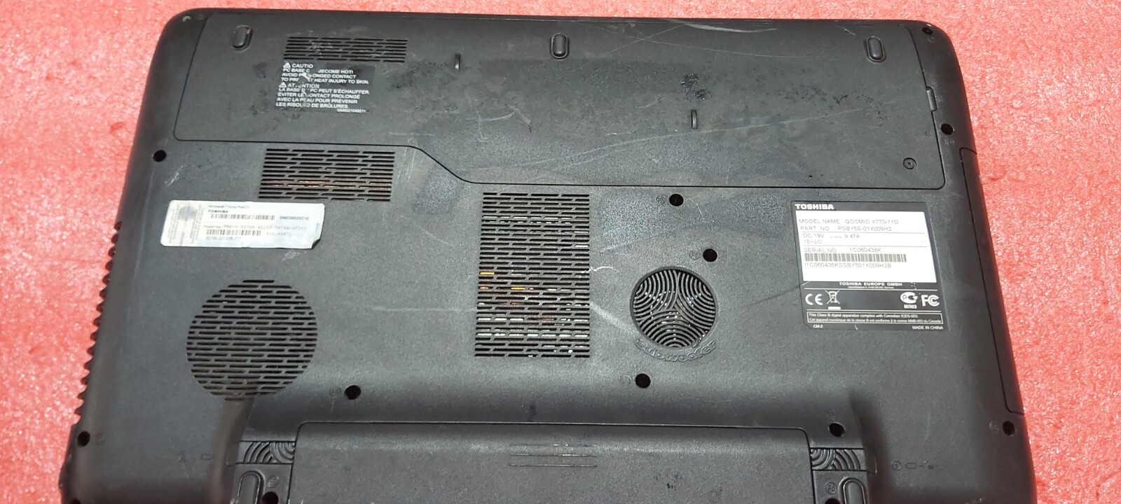 Toshiba QOSMIO X770-11D Notebook no Power Supply [ UPS Shipping ]