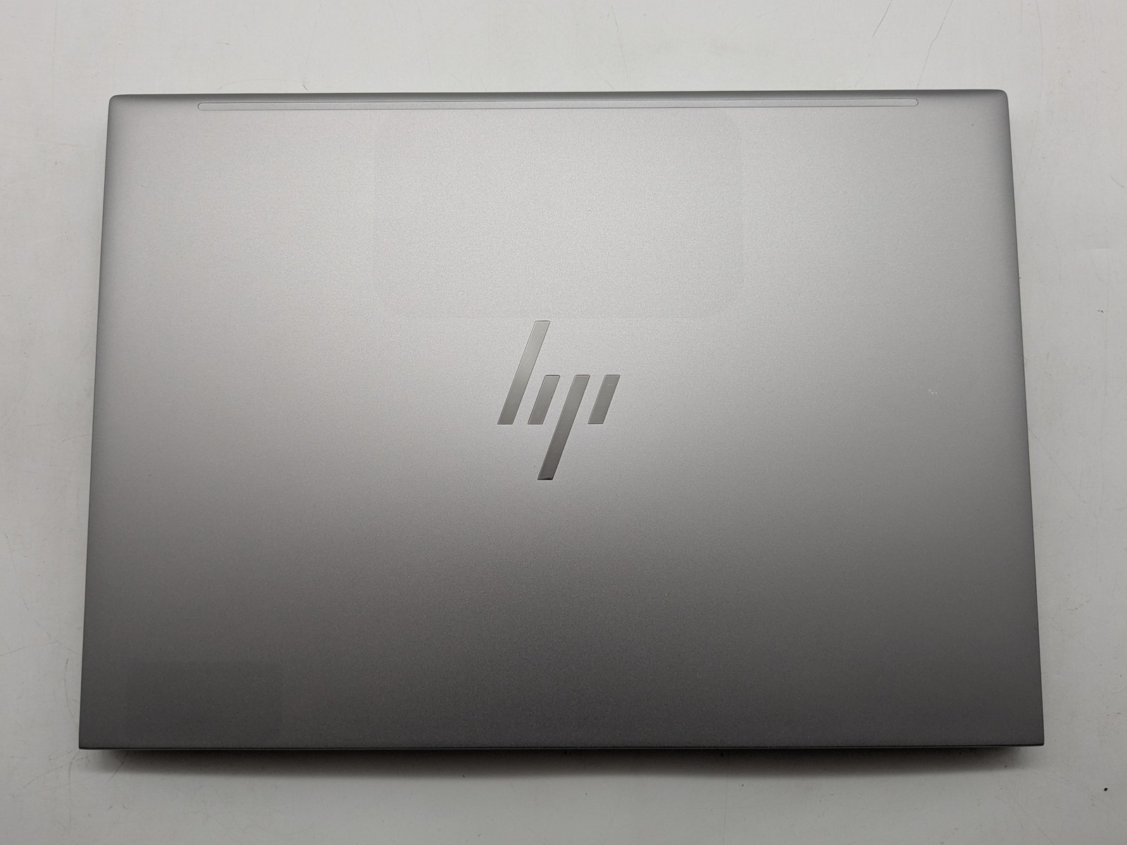 HP ZBook Firefly G10 14″ FHD+ 13TH I5-1350P 512GB SSD 16GB W11P Webcam Backlit