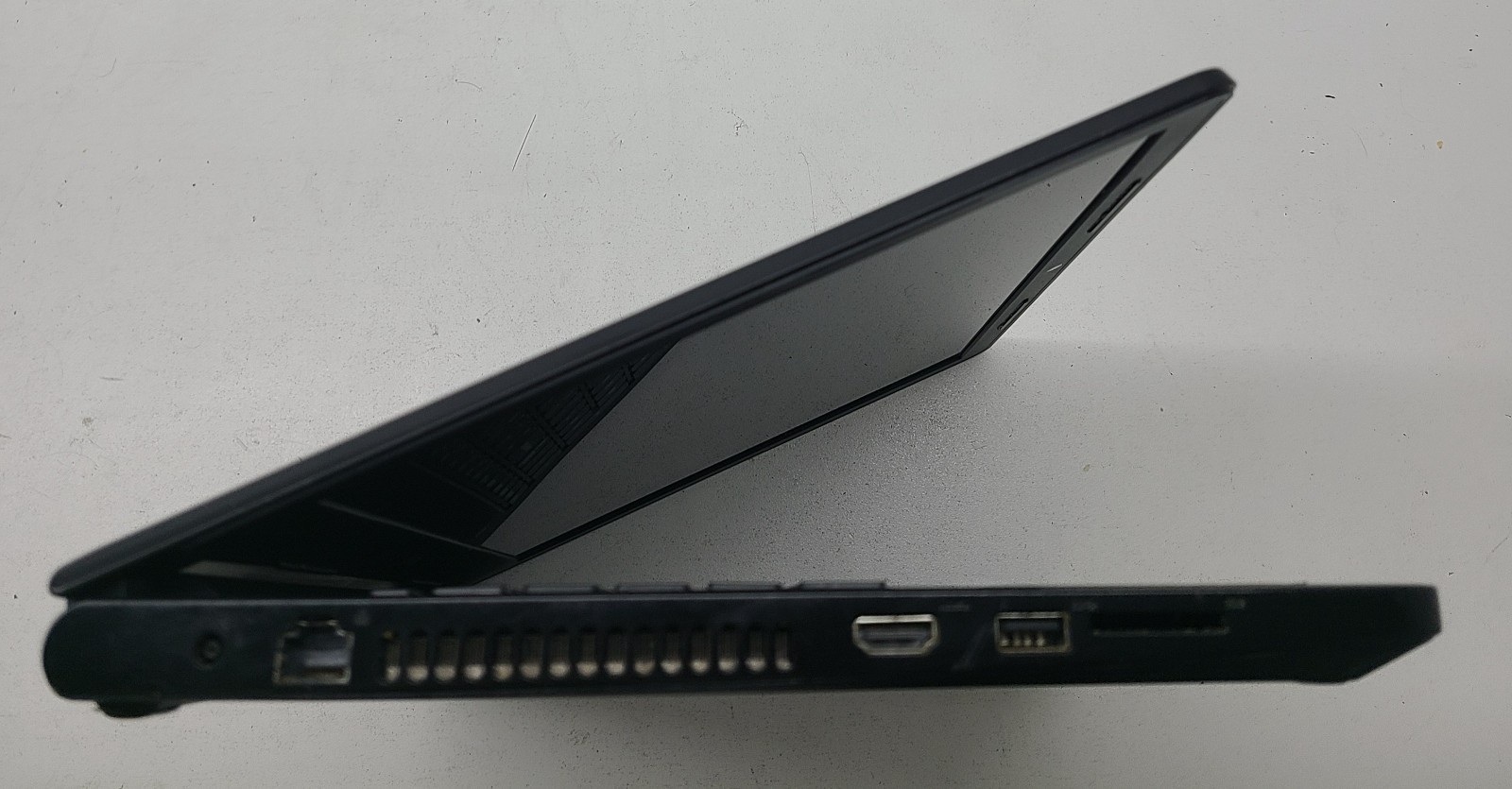 Dell Inspiron 15 3558 15.6″ Laptop Intel Core i3-5015U 6GB Ram NO HD/OS (FL)