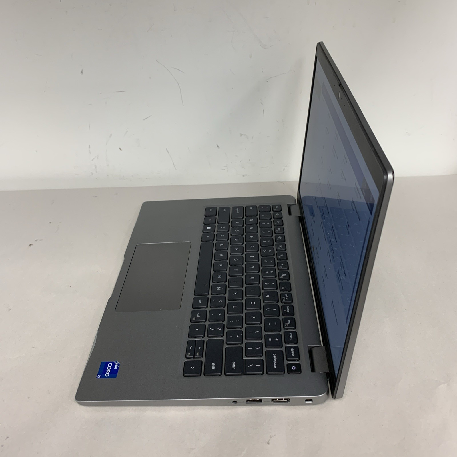 Dell Latitude 5440 14″ i5-1335U 16GB RAM NO SSD | READ DESCRIPTION