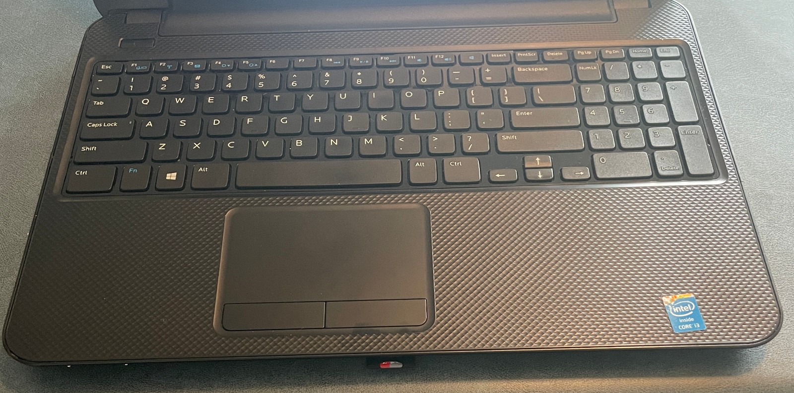 DELL INSPIRON 15-3537 Laptop 15″ i3 256gb+1tb Linux Mint 22.3-extras-6