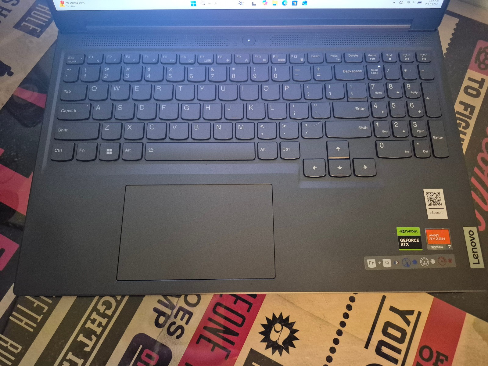 Lenovo Legion Slim 5 Gen 8 16″ 165Hz QHD+ Ryzen 7 7840HS 32GB 2TB RTX 4060