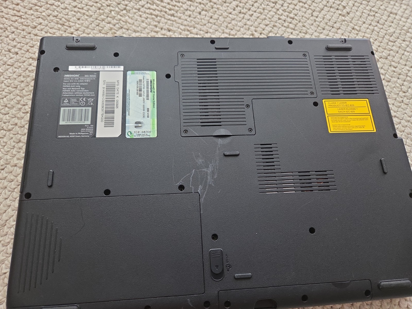 Retro Medion MD95800 Pentium M 1.73GHz ATI X700 XL Windows XP DVI