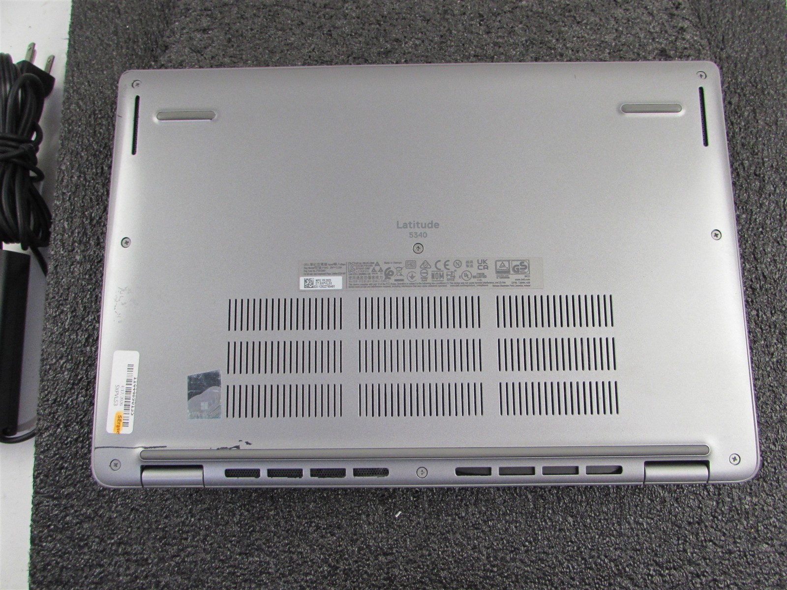 DELL LATITUDE 5340 1920X1080 FHD TOUCHSCREEN I5-1345U 512GB SSD 16GB RAM NO O.S
