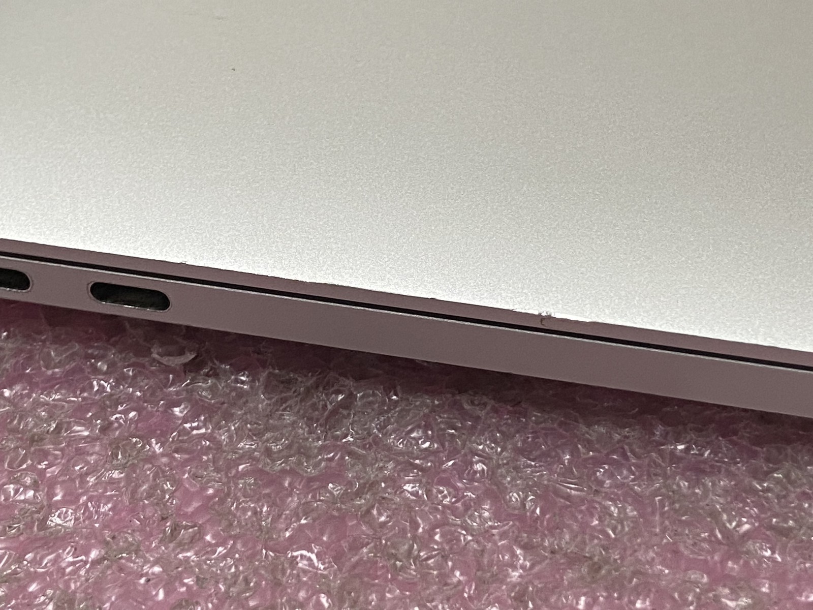 Apple MacBook Pro 2019 A1990 15.4″ i7-9750H 32GB RAM 512GB SSD *Read* – CLP43A