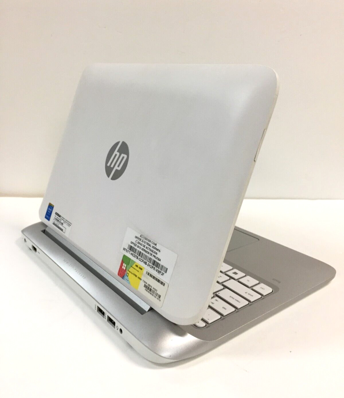 HP Split x2 Detachable Laptop 13-R100DX Touch, Intel i3-4012Y/4G/500G HDD+8G SSD