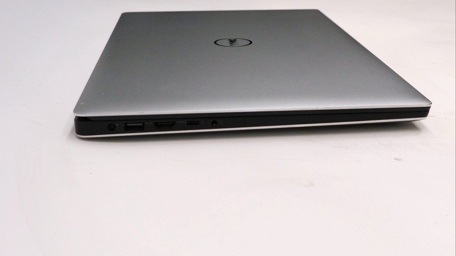 Dell Precision 5510 15 32GB 512GB Gray 2015 – Used Very Good