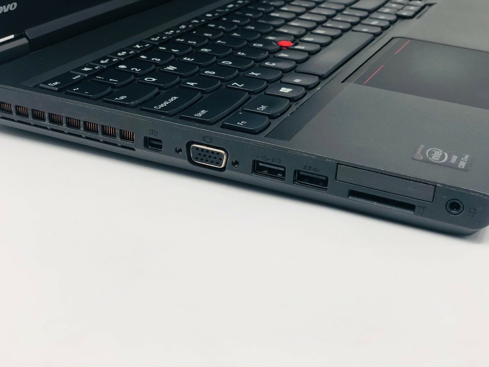 Lenovo T540p 15″ i5-4300M 2.6GHz 16GB 256GB SSD Win10 1080p NVidia Gaming Laptop