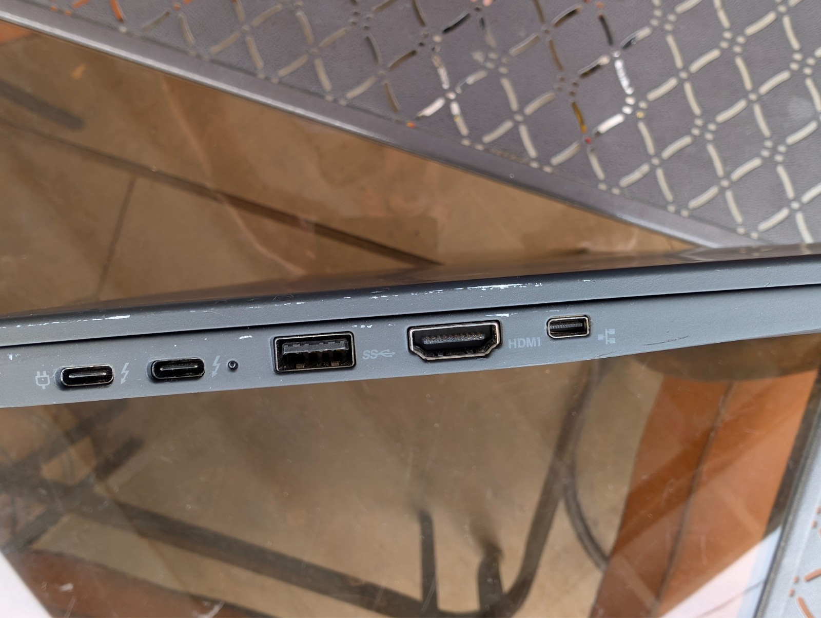 Lenovo ThinkPad X1 Carbon Gen 5 i7 500GB EVO SSD Clean Fast + OEM Lenovo USB-C