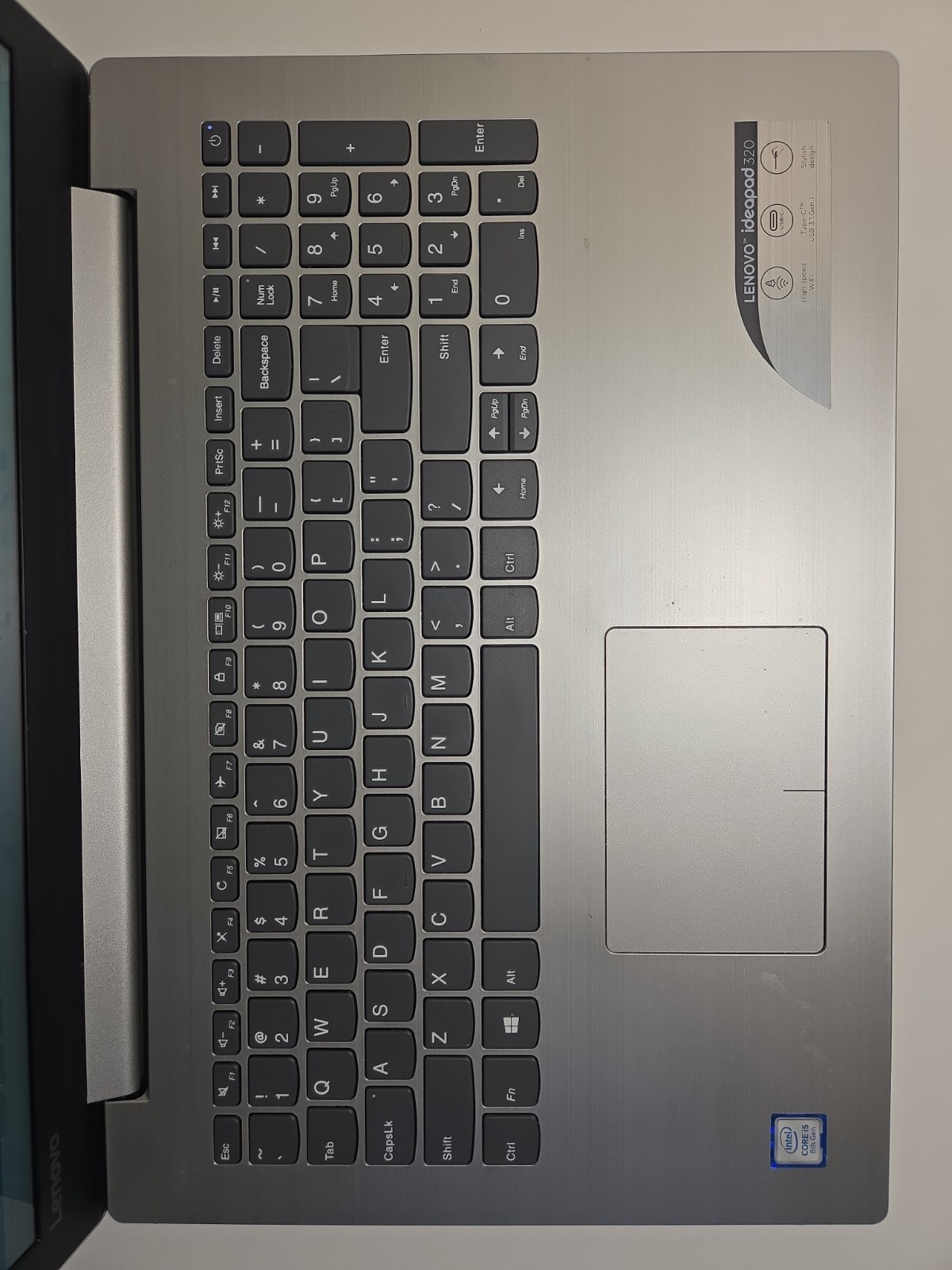 Lenovo Tscr 15,6″/i5-8250/12Gb/ssd 300Gb/Camera, Battery Work Well NO AC #18