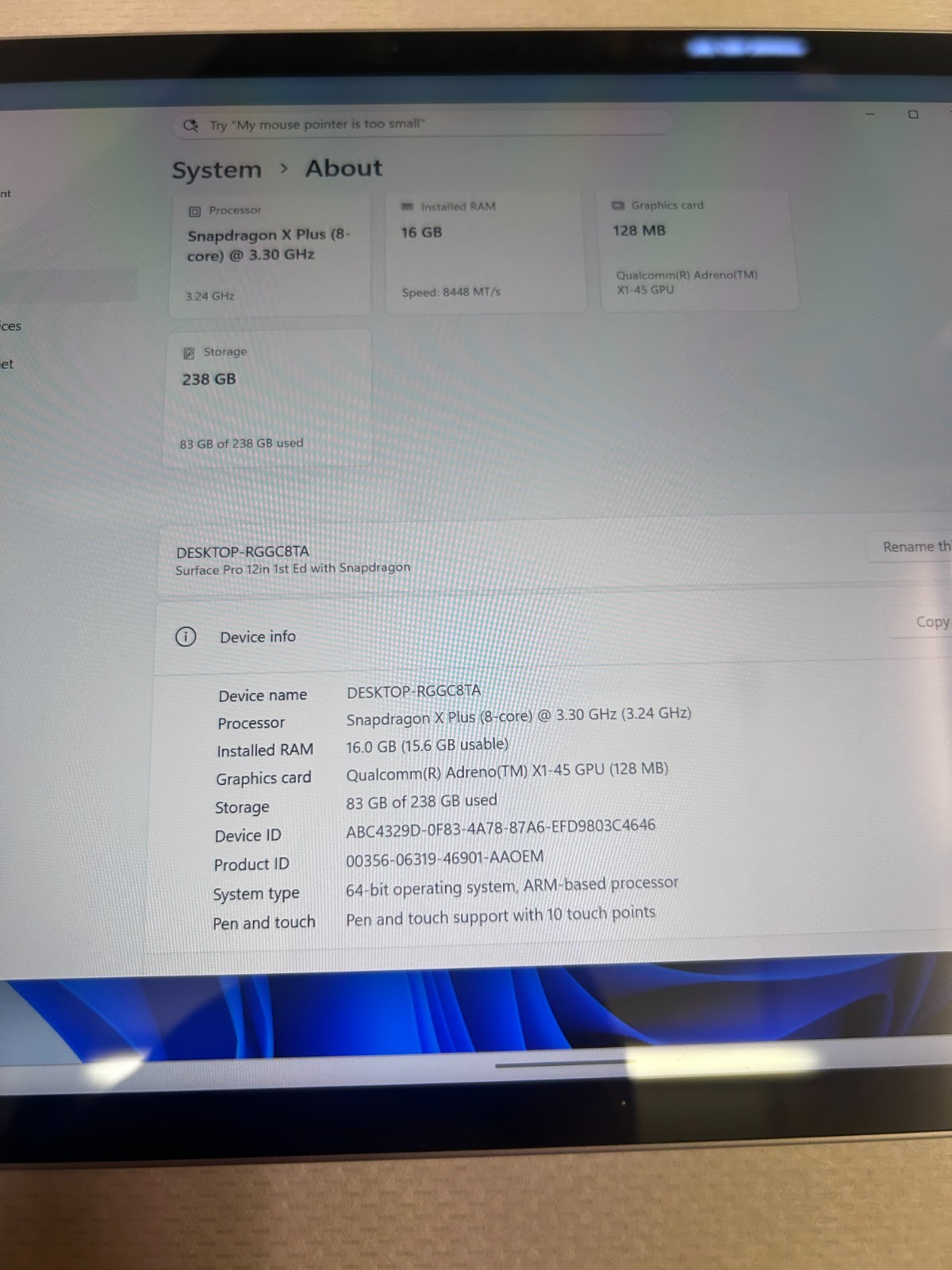 Microsoft Surface Pro 12″ 2025 – Snapdragon X Plus – Kickstand issue, No Acc