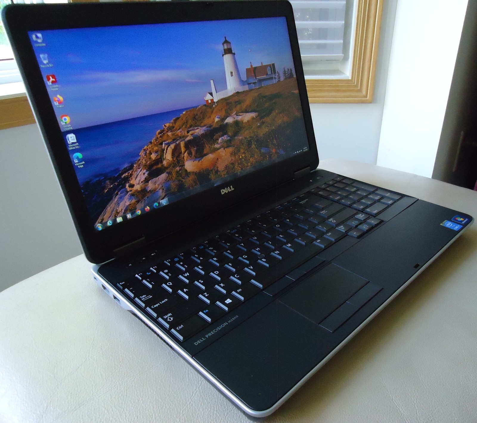 Dell Precision M2800 15.6″ Laptop Core i7 2.80GHz 500GB 8GB Windows 10 MS Office