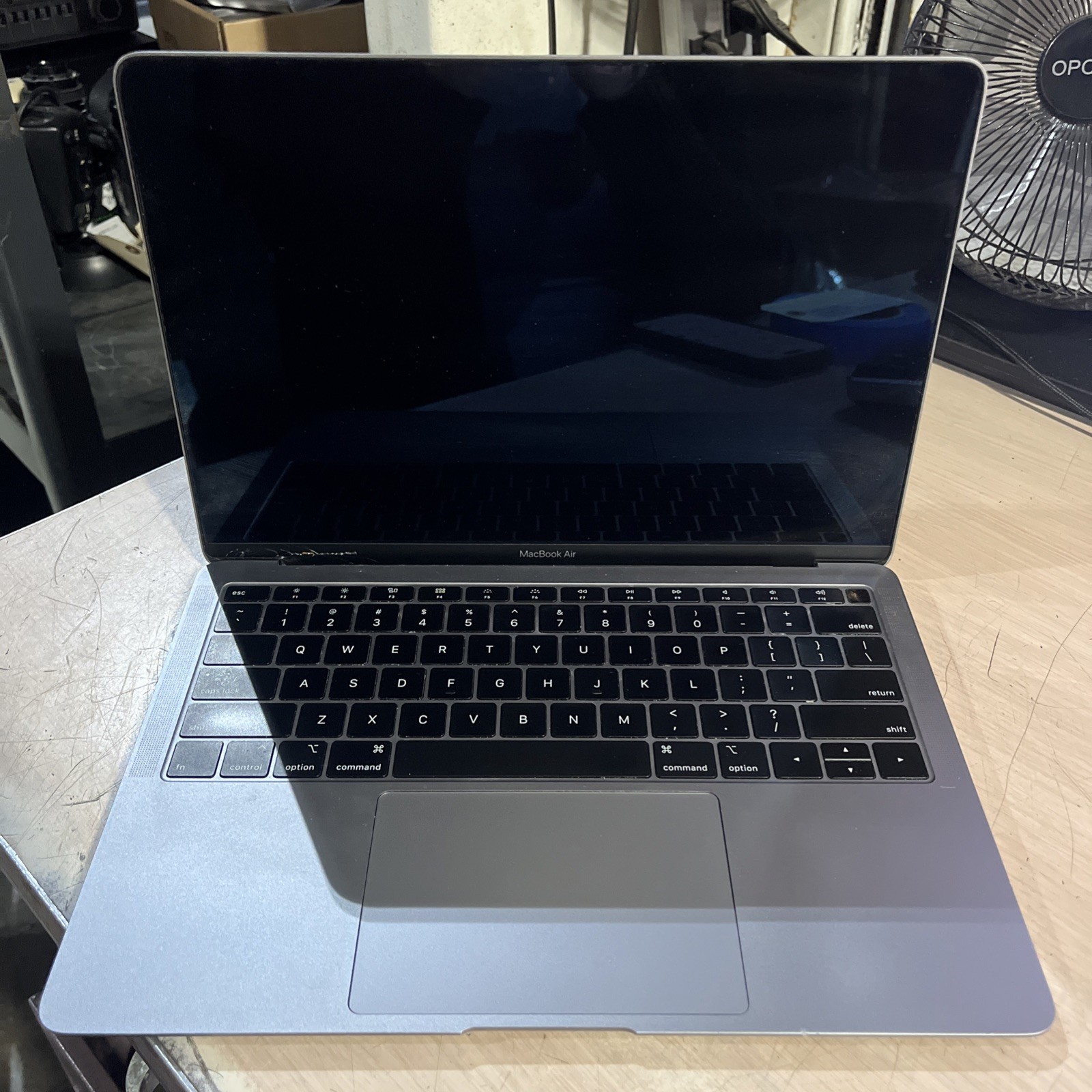 APPLE MACBOOK AIR 13′ LATE 2018 CORE I5-8210Y 1.6GHZ 8GB RAM 128SSD
