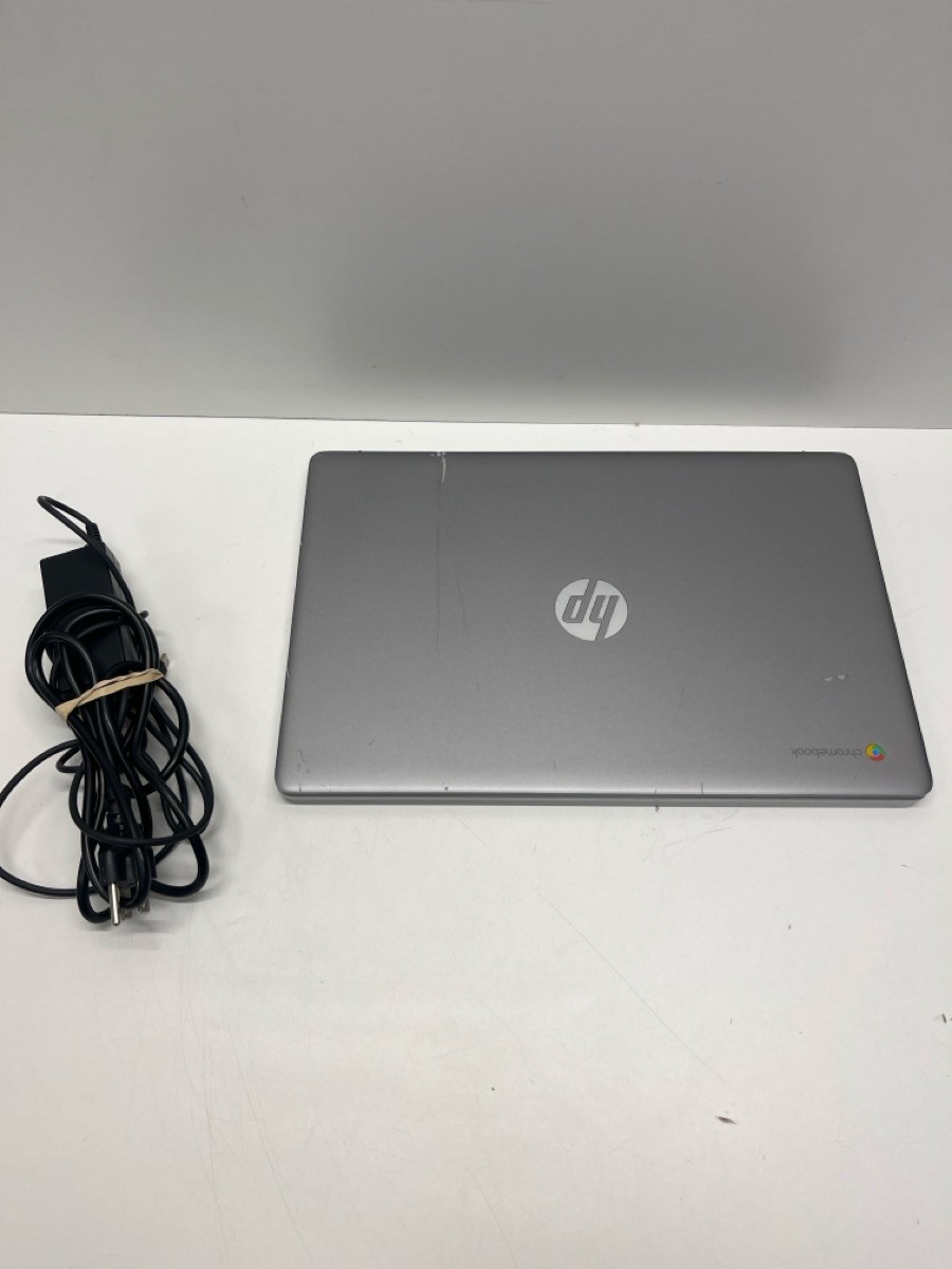 HP Chromebook 15A-NA0063DX Pentium Silver N6000 8GB RAM 64GB With Ch (P03066308)