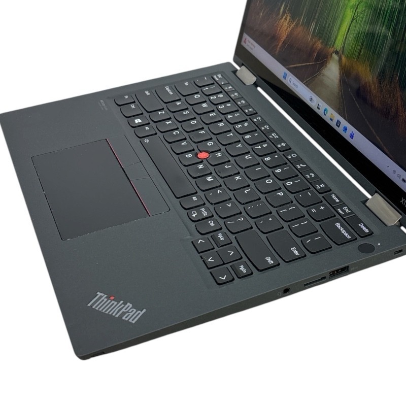 Lenovo ThinkPad X13 Yoga Gen 2 Touchscreen 2n1 i5-1145G7 16GB 256GB SSD ~W11 Pro