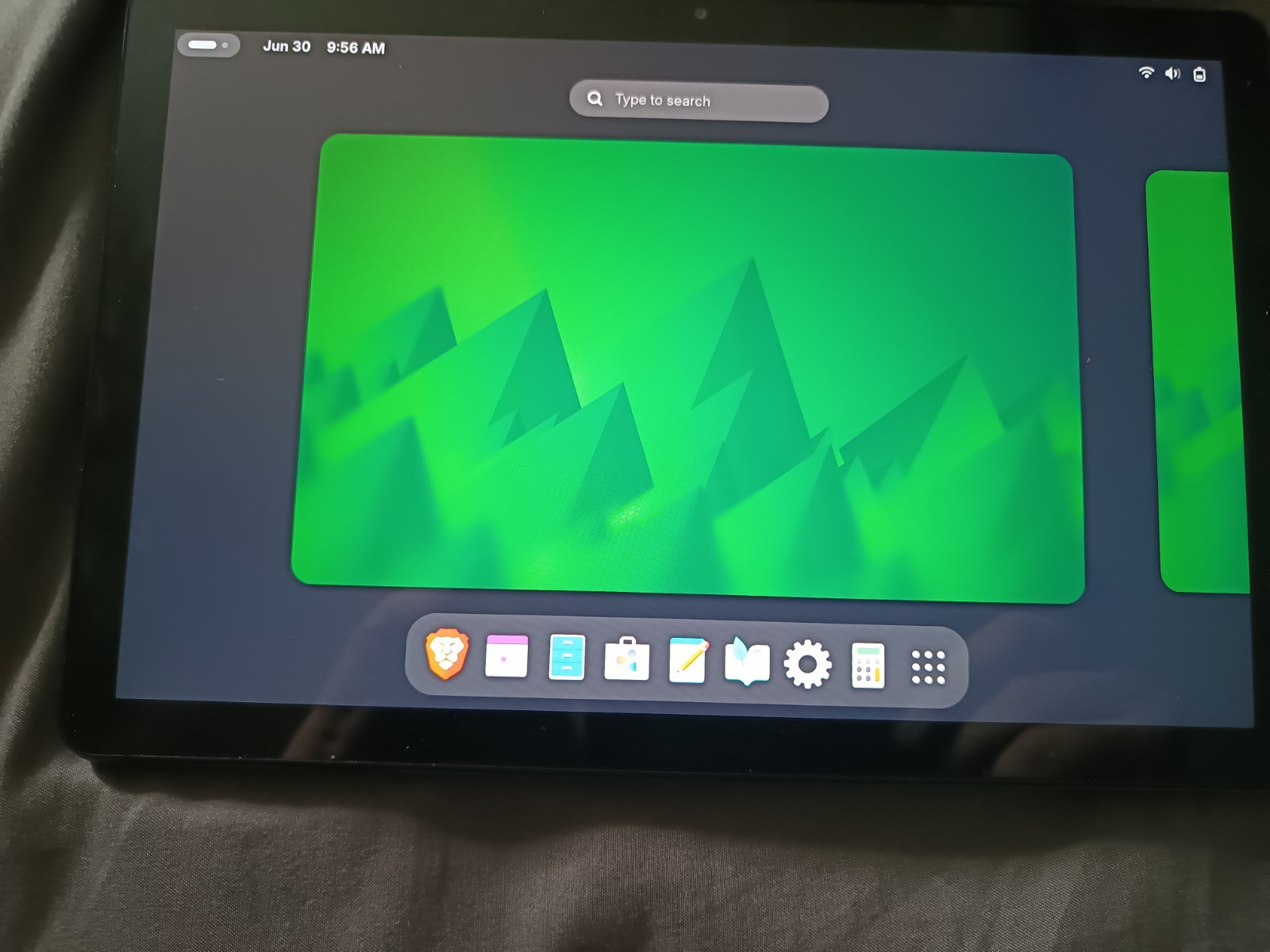 Lenovo Chromebook 10.1″ FHD (64GB SSD , Postmarket OS Linux 2.0GHz,4GB RAM)…