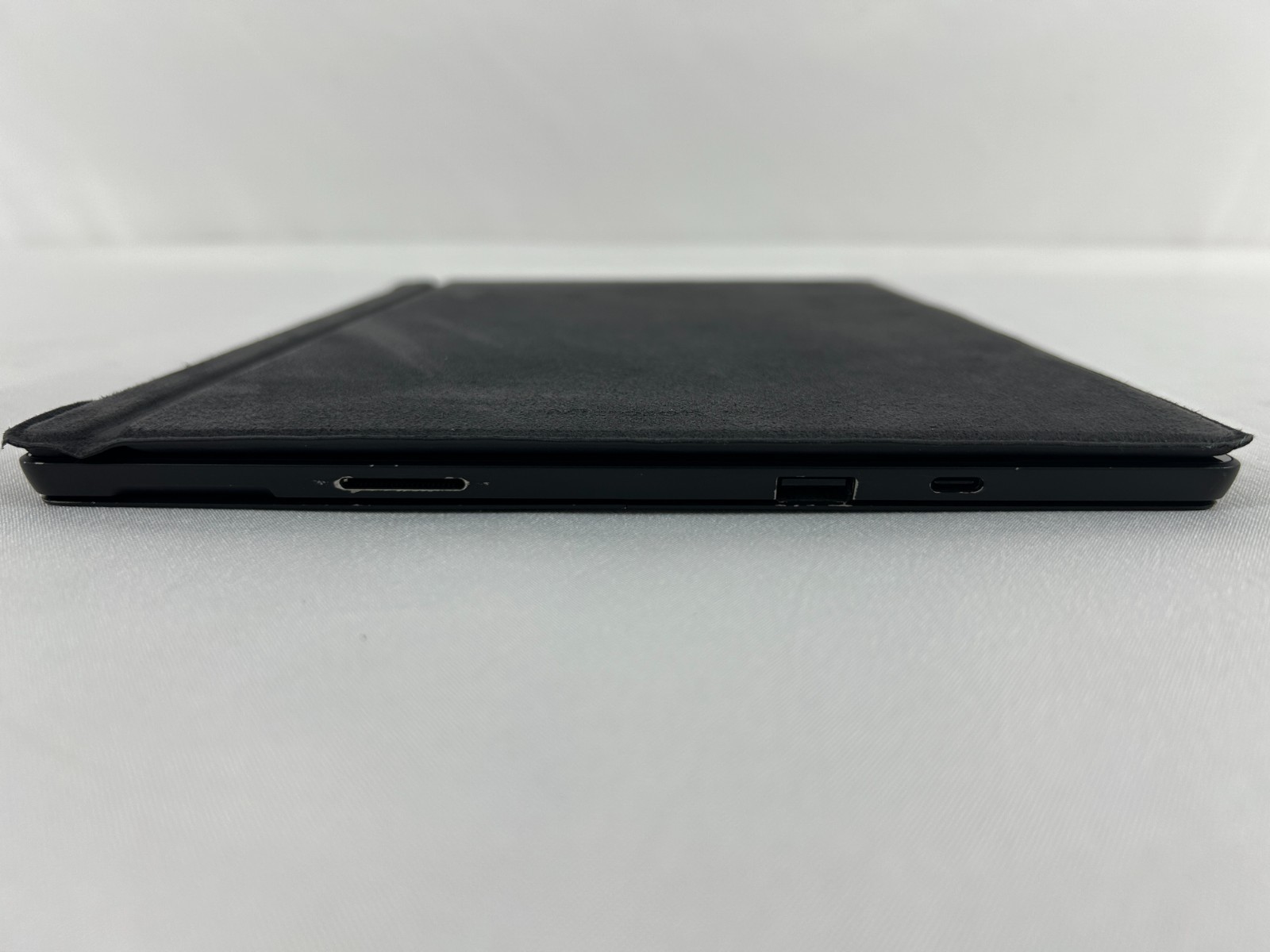 Microsoft Surface Pro 7 12.3″| i7-1065G7 | 16GB RAM | 256 GB NVMe | W11Pro