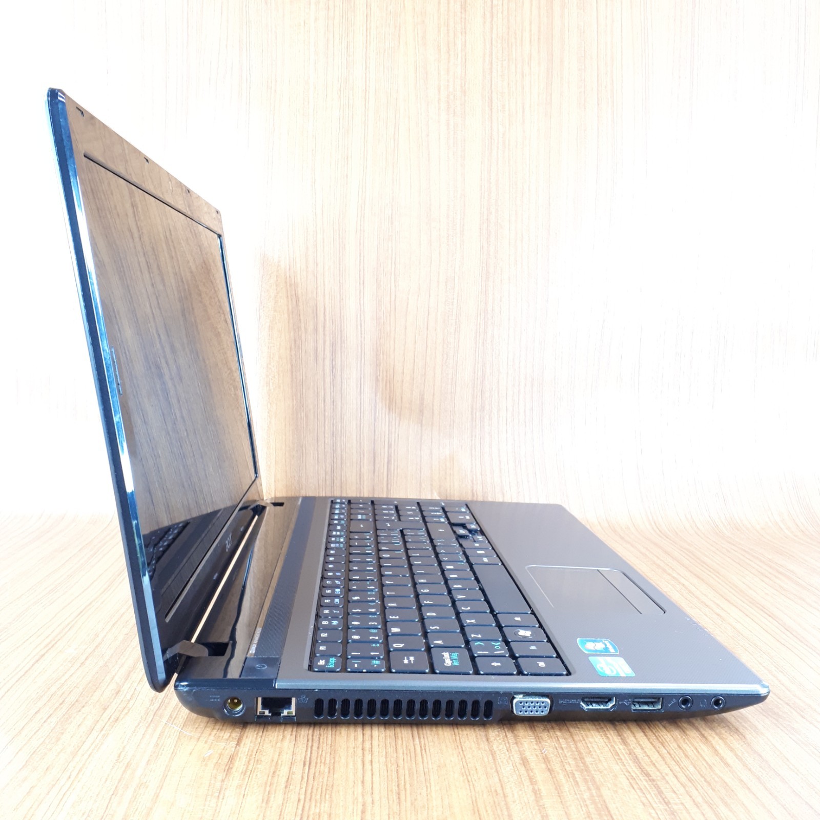 Acer Aspire 5750 P5WE0 15.6″ Laptop i5-2430M 2.40GHz 6GB RAM 1TB Boots/Bio H3907