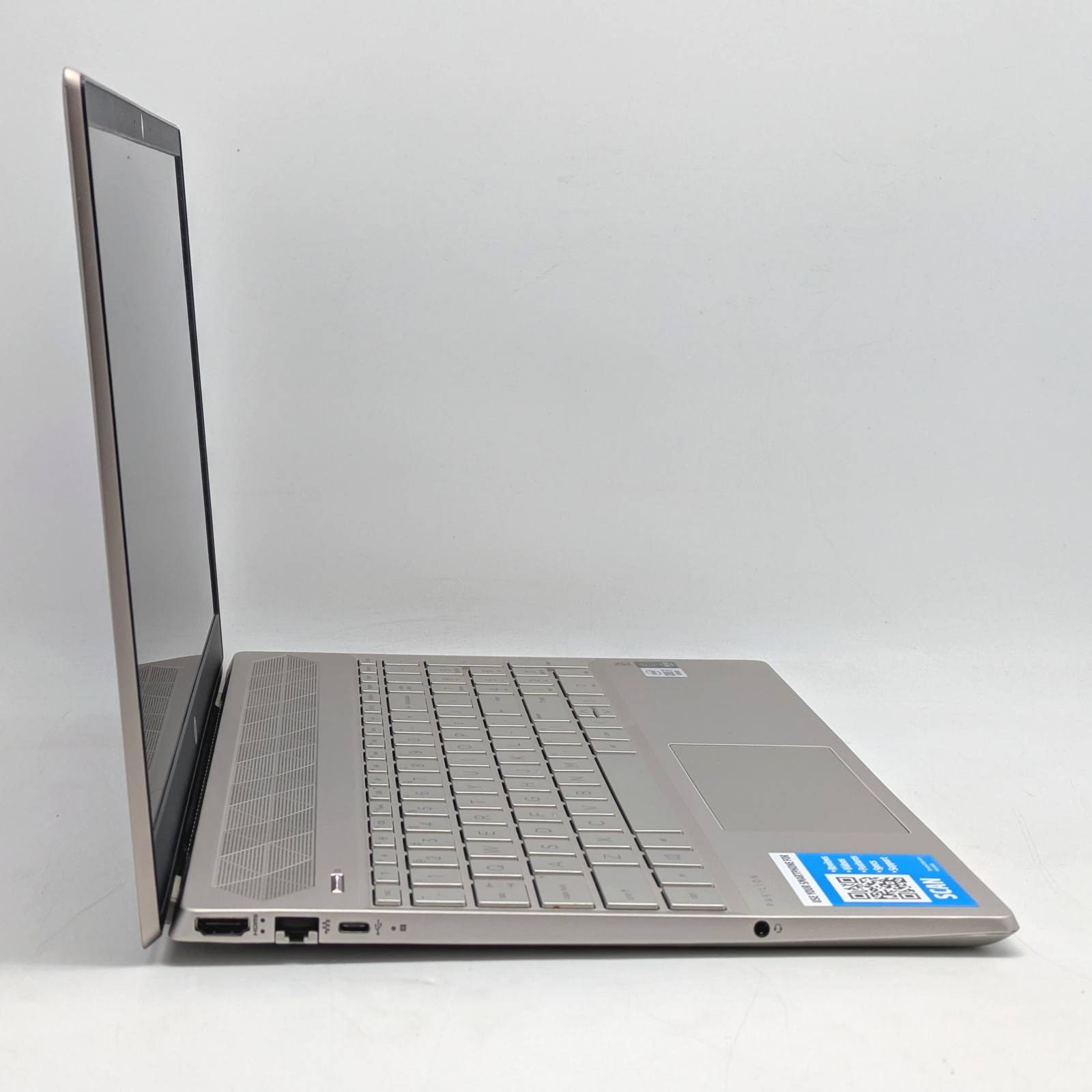 HP Pavilion Laptop 15-cs3672cl 15.6″ i7-1065G7 8GB DDR4 512GB SSD Windows 11H